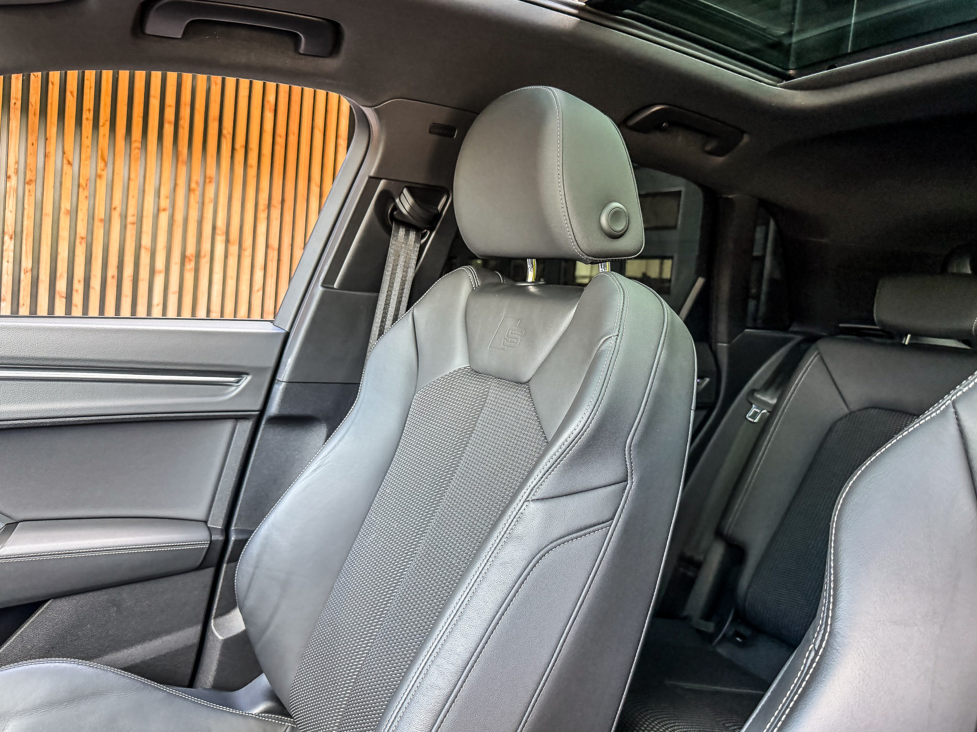 Audi Q3 45 TFSIe 245PK S edition | Audi occasion