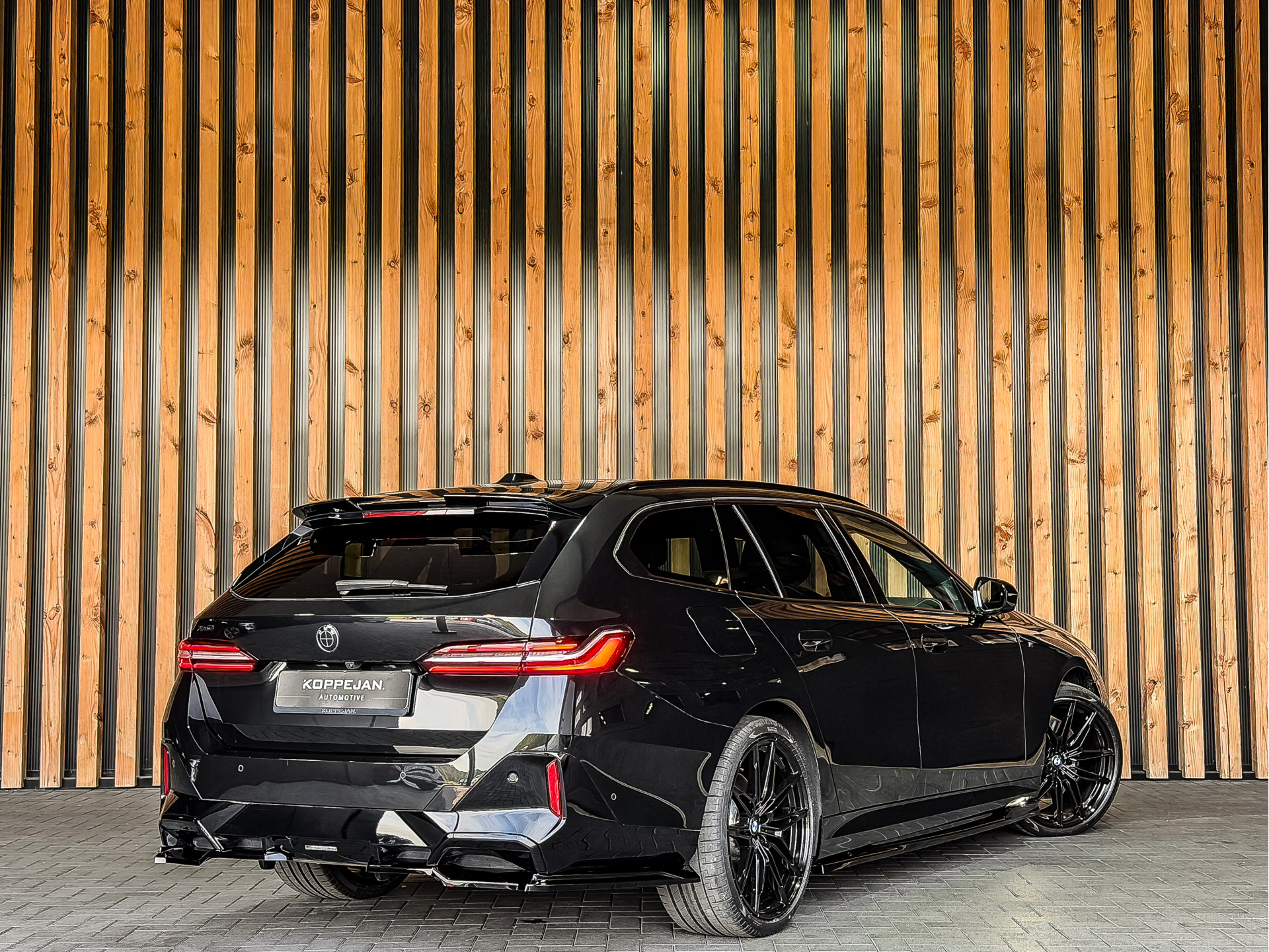 BMW 5 Serie Touring 550e xDrive 490PK M-Sport | BMW occasion