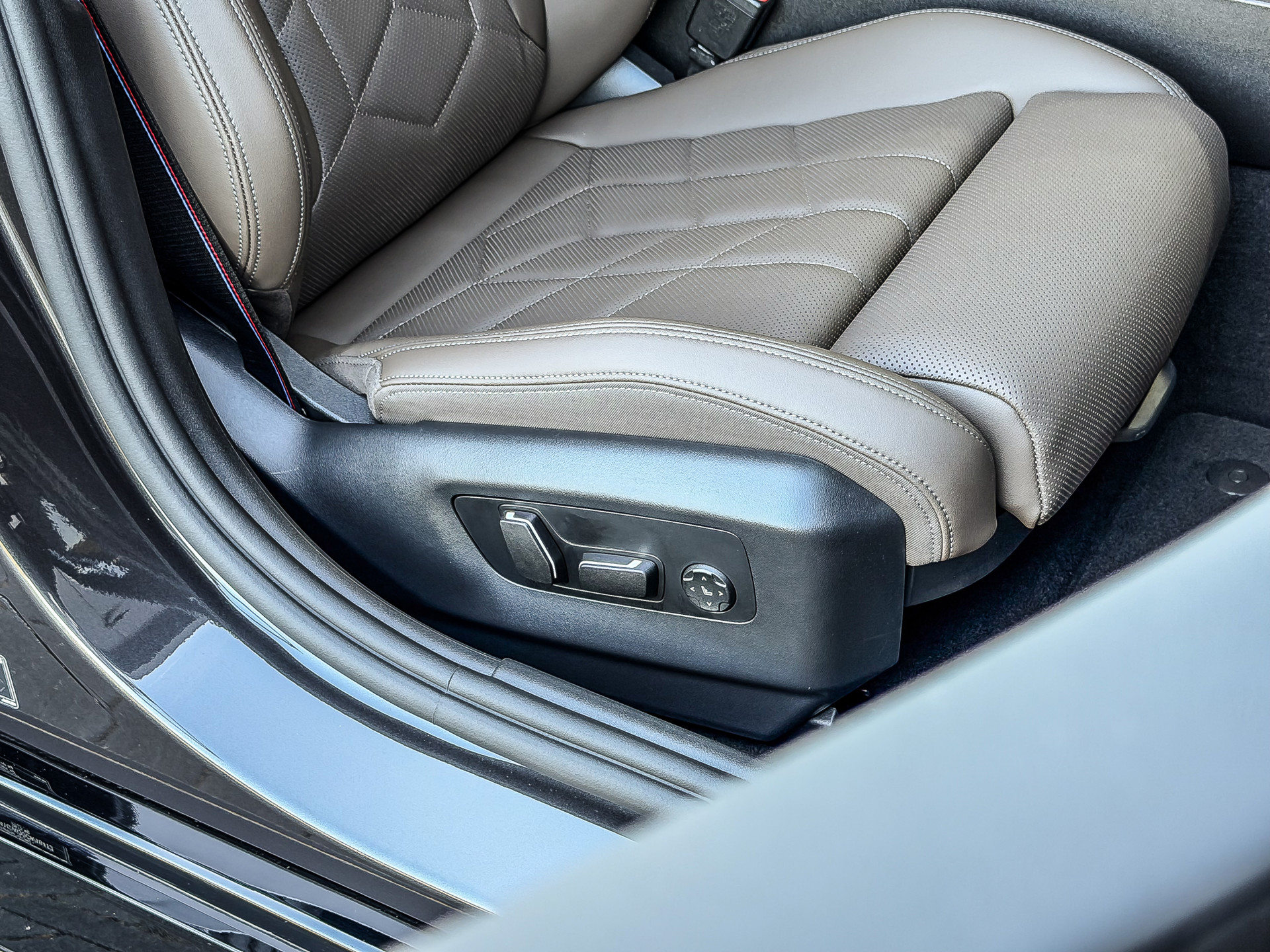 BMW 5 Serie Touring 550e xDrive 490PK M-Sport | BMW occasion