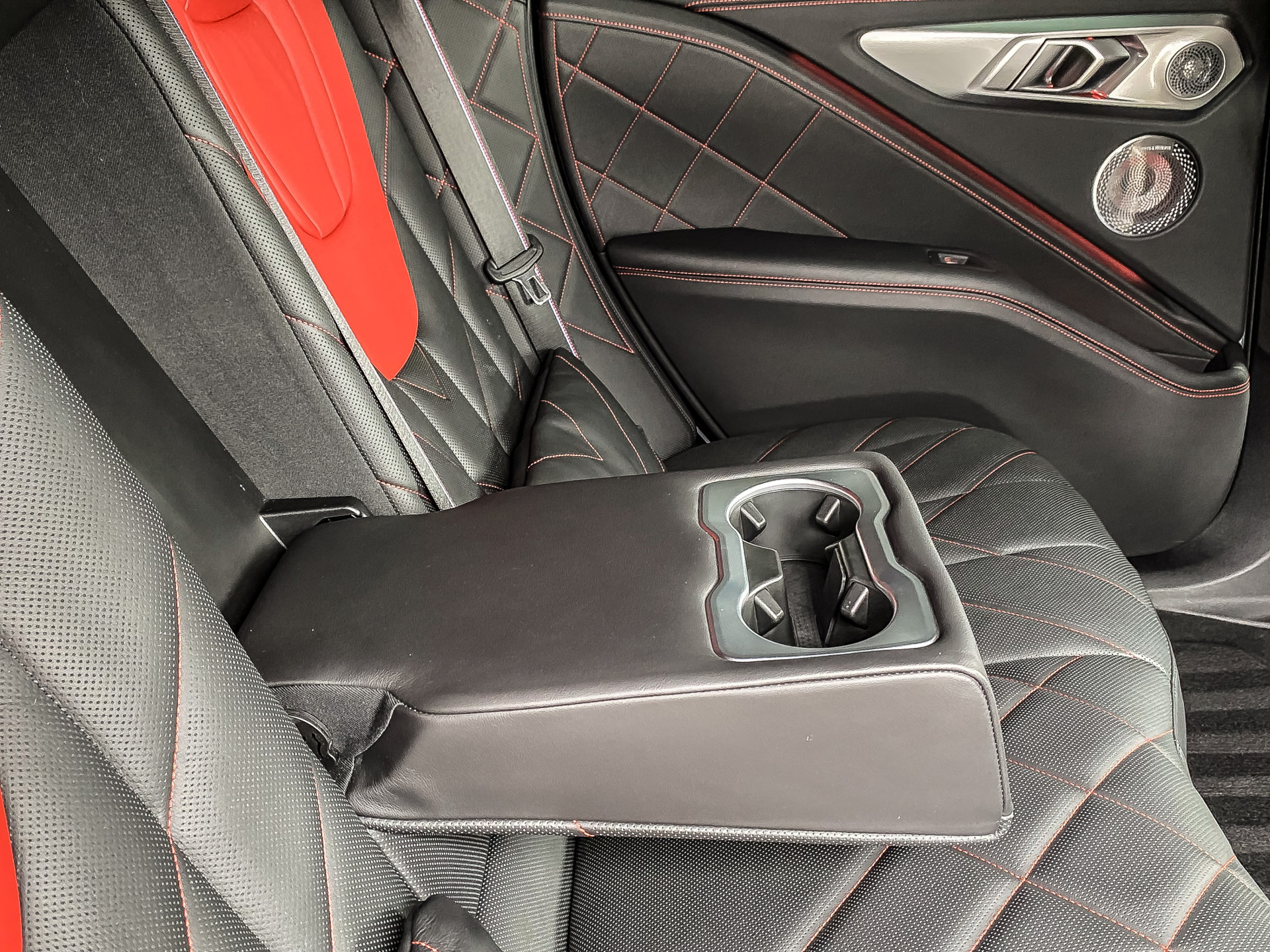 BMW XM 748PK V8 PHEV Label Red 30 kWh | BMW occasion