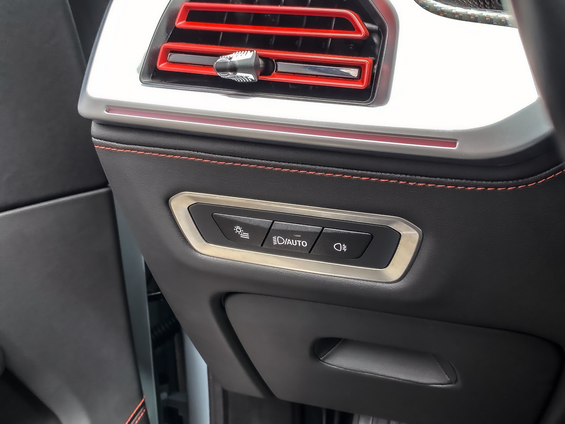 BMW XM 748PK V8 PHEV Label Red 30 kWh | BMW occasion