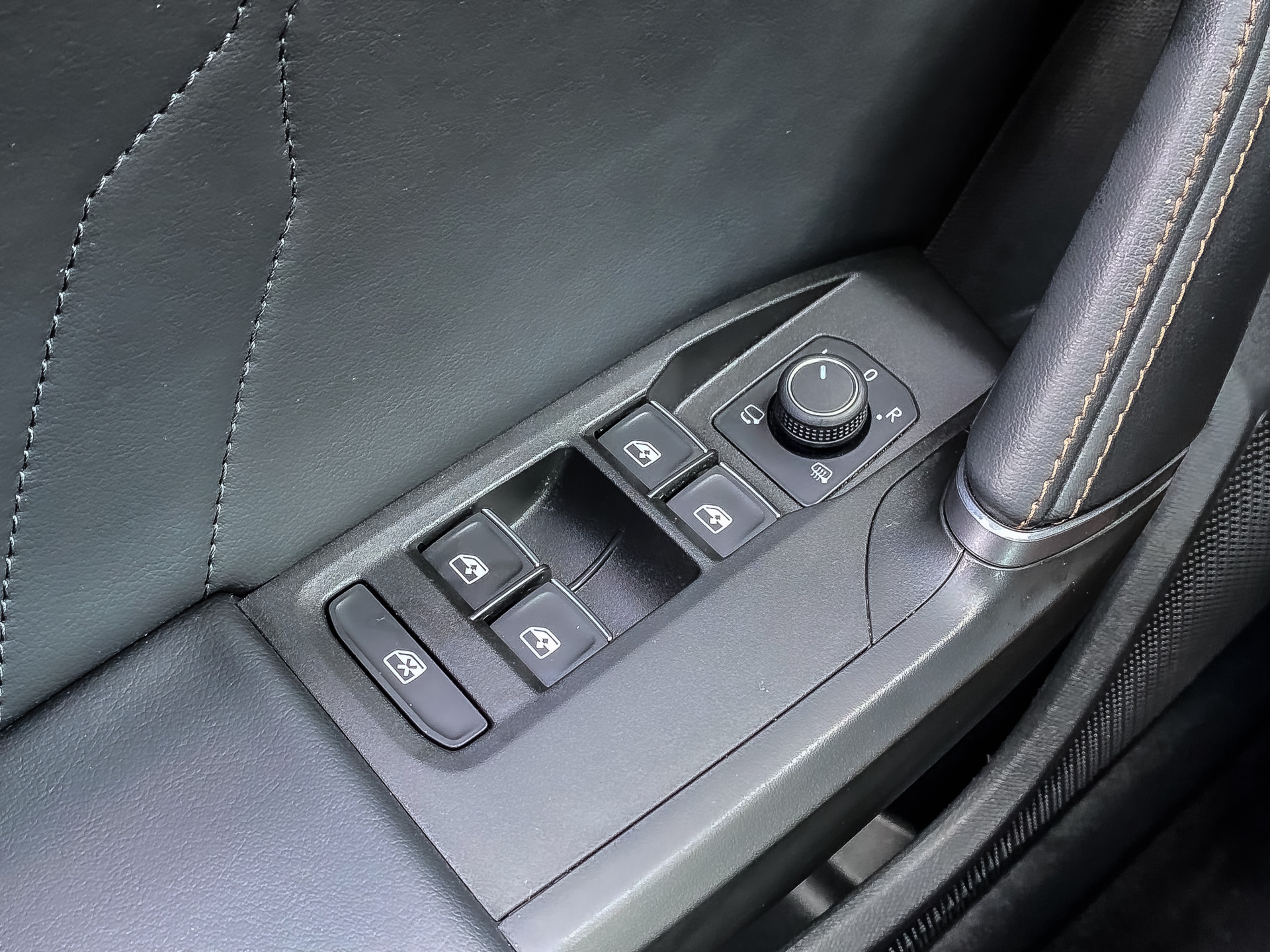 CUPRA Leon Sportstourer 1.4 e-Hybrid VZ 245PK Automaat | CUPRA occasion