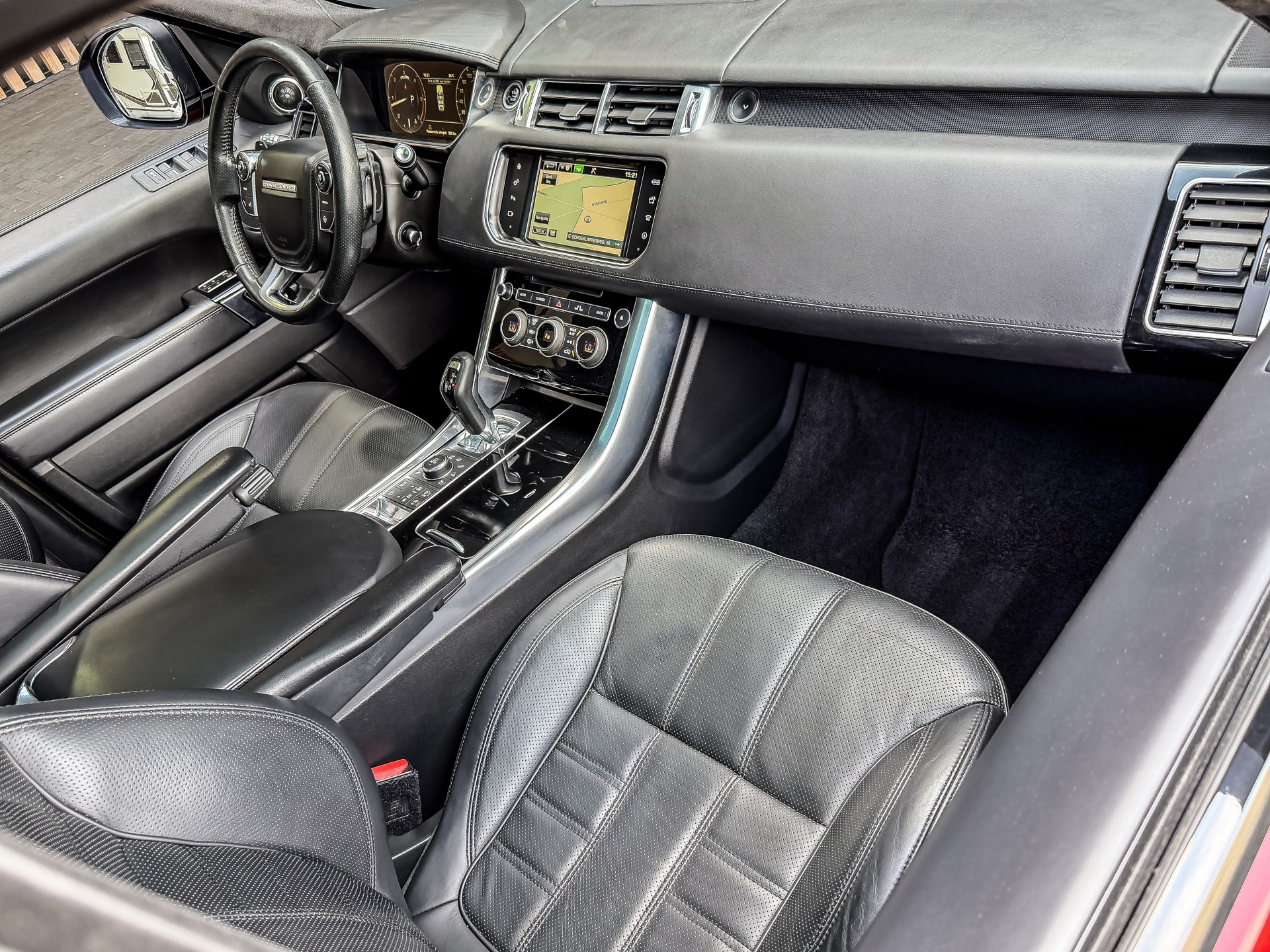 Land Rover Range Rover Sport 3.0 SDV6 306PK Autobiography Dynamic Gereviseerde motor 5-2026 | Land Rover occasion