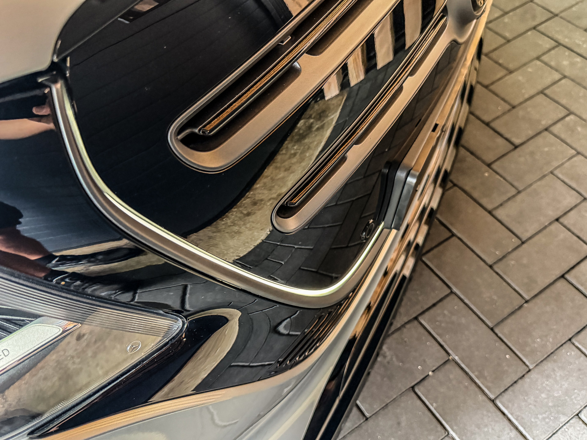 Mercedes-Benz EQV 300 AMG L2 90kWh 8-Persoons | Mercedes-Benz occasion