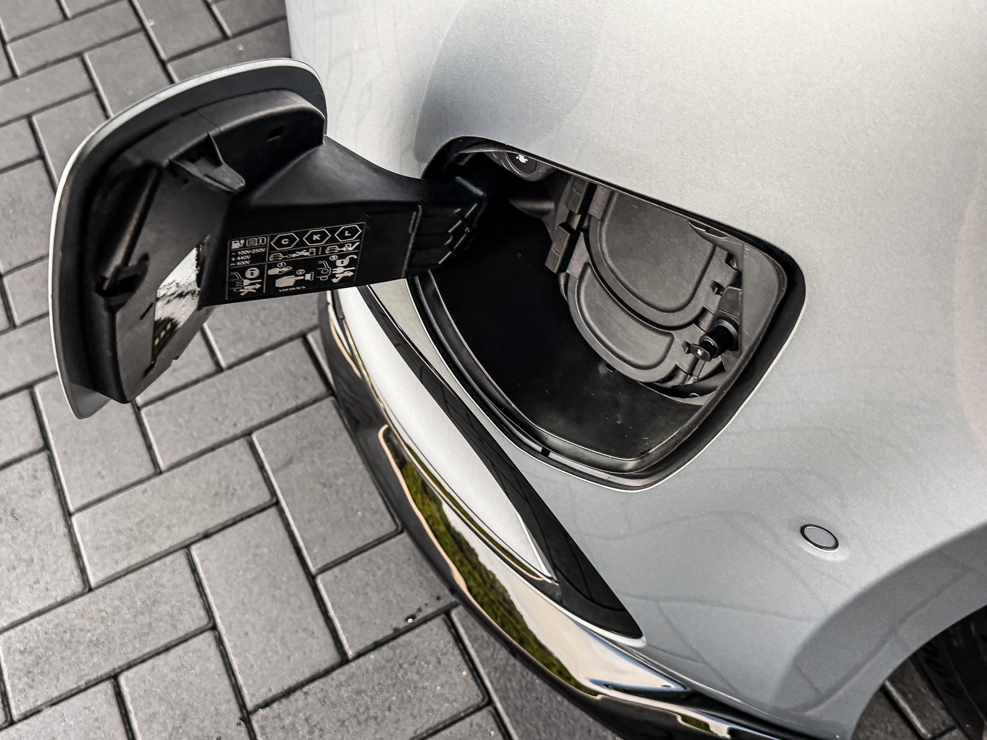 Mercedes-Benz EQV 300 AMG L2 90kWh 8-Persoons | Mercedes-Benz occasion