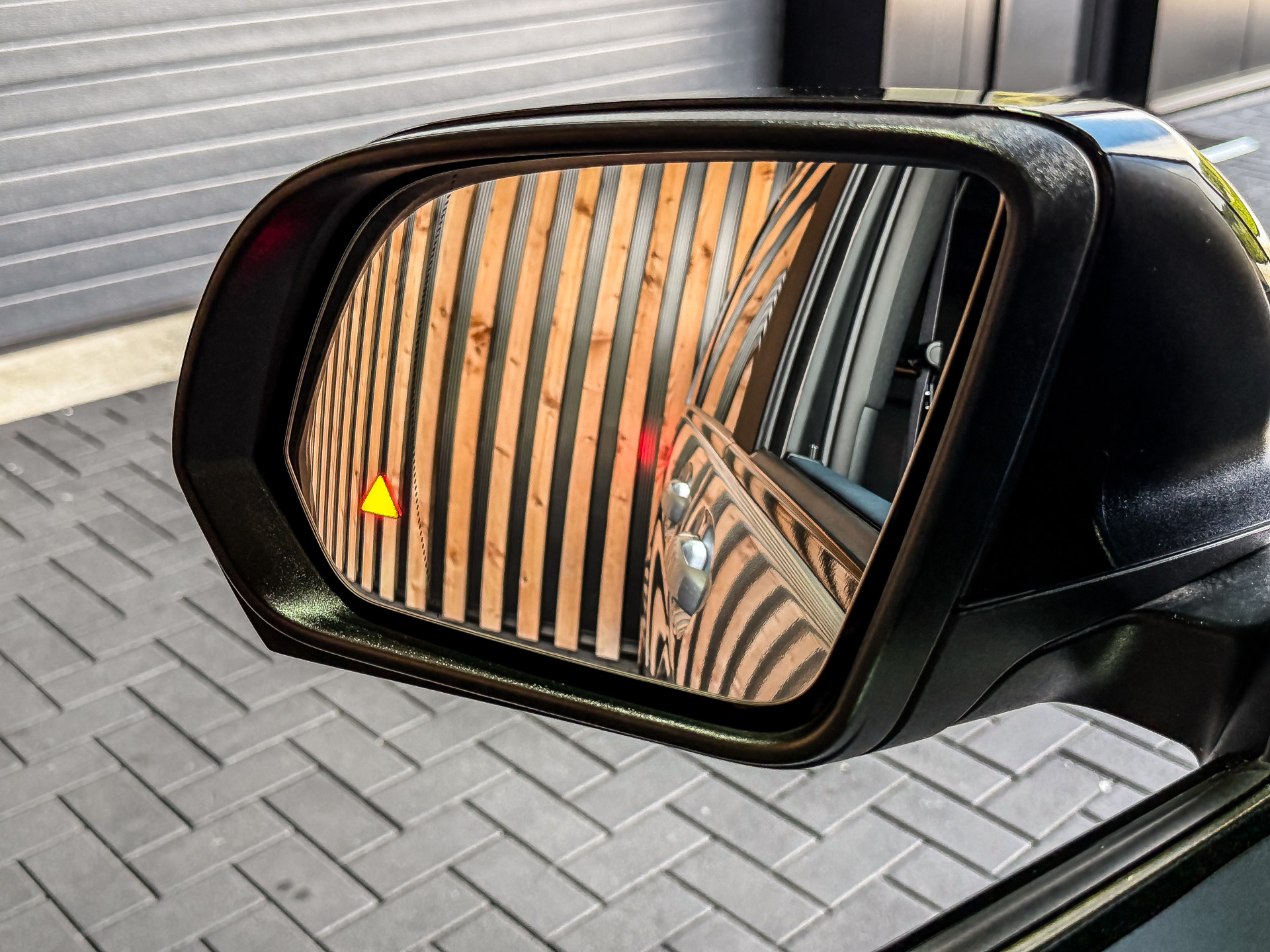 Mercedes-Benz EQV 300 AMG L2 90kWh 8-Persoons | Mercedes-Benz occasion