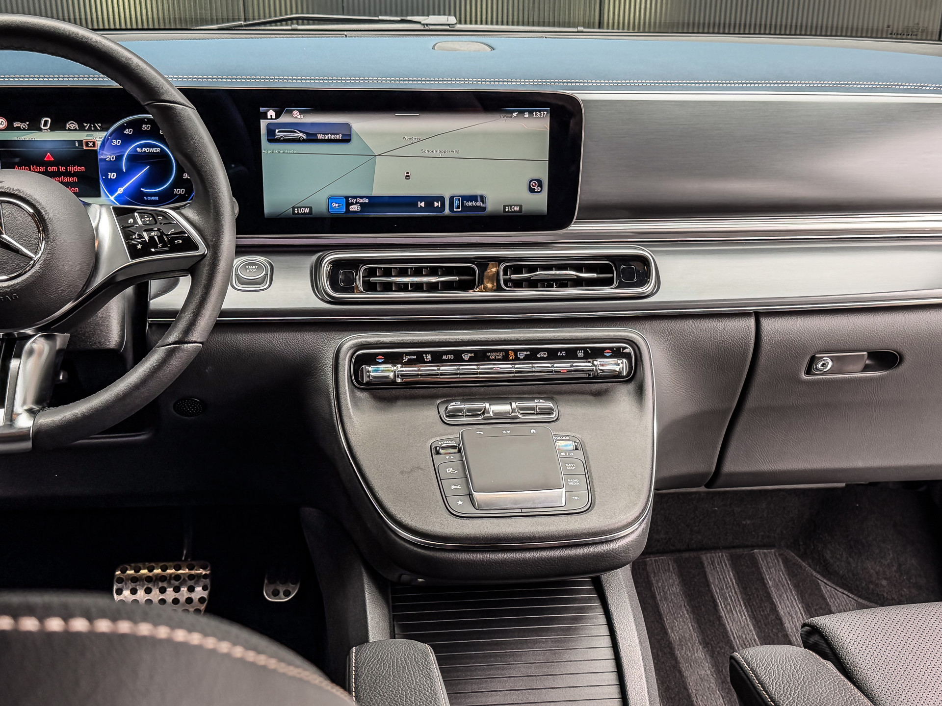 Mercedes-Benz EQV 300 AMG L2 90kWh 8-Persoons | Mercedes-Benz occasion