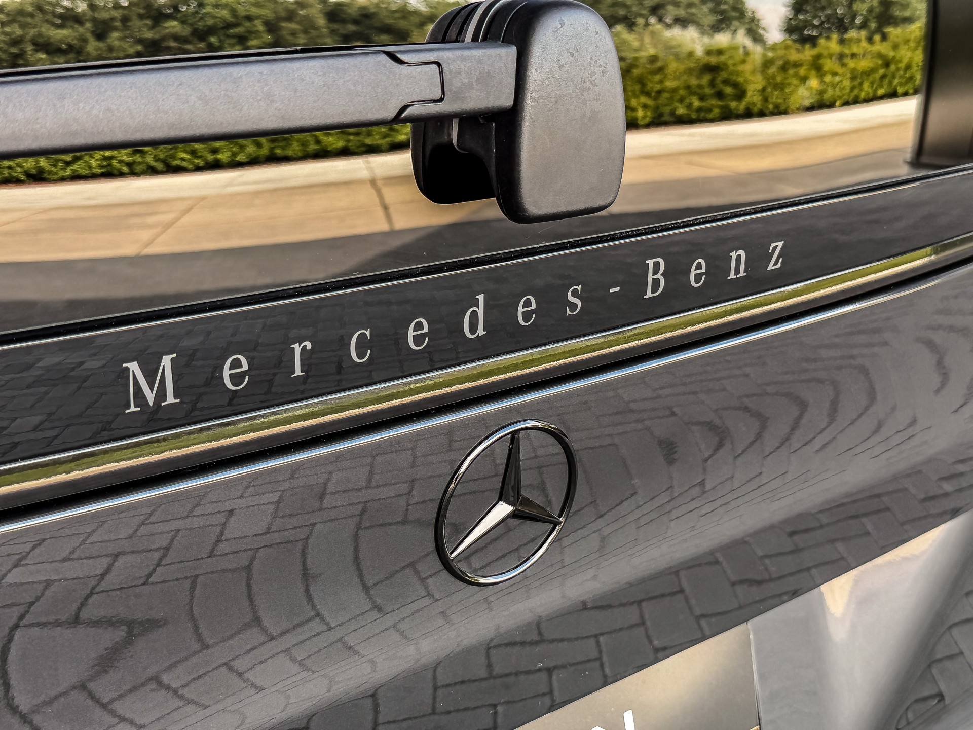 Mercedes-Benz EQV 300 AMG L2 90kWh 8-Persoons | Mercedes-Benz occasion