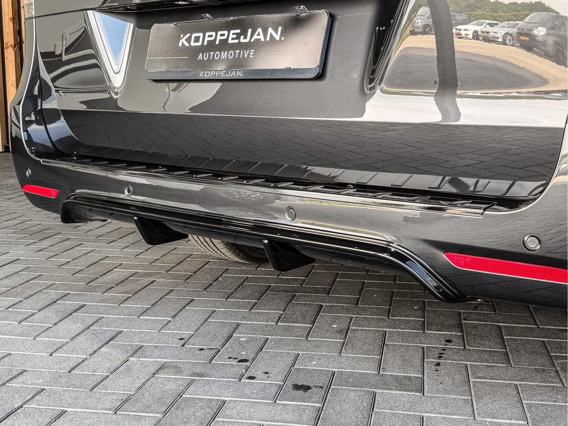 Mercedes-Benz EQV 300 AMG L2 90kWh 8-Persoons | Mercedes-Benz occasion