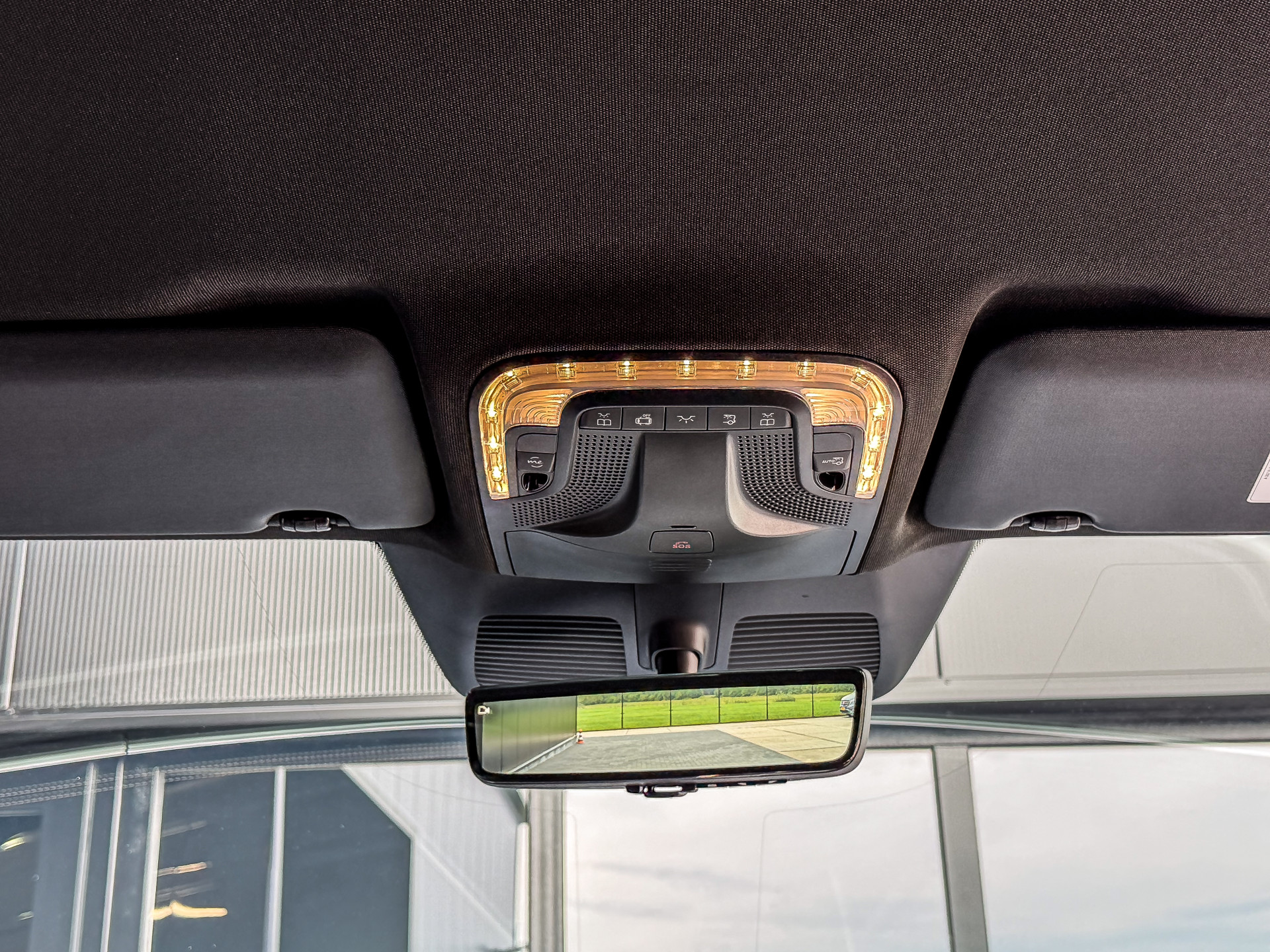 Mercedes-Benz EQV 300 AMG L2 90kWh 8-Persoons | Mercedes-Benz occasion
