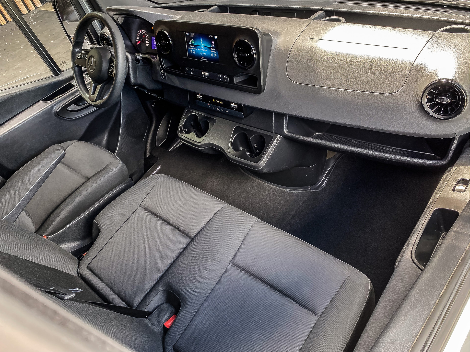 Mercedes-Benz Sprinter 1.9 CDI 150PK Automaat L2H2 Bestelwagen | Mercedes-Benz occasion