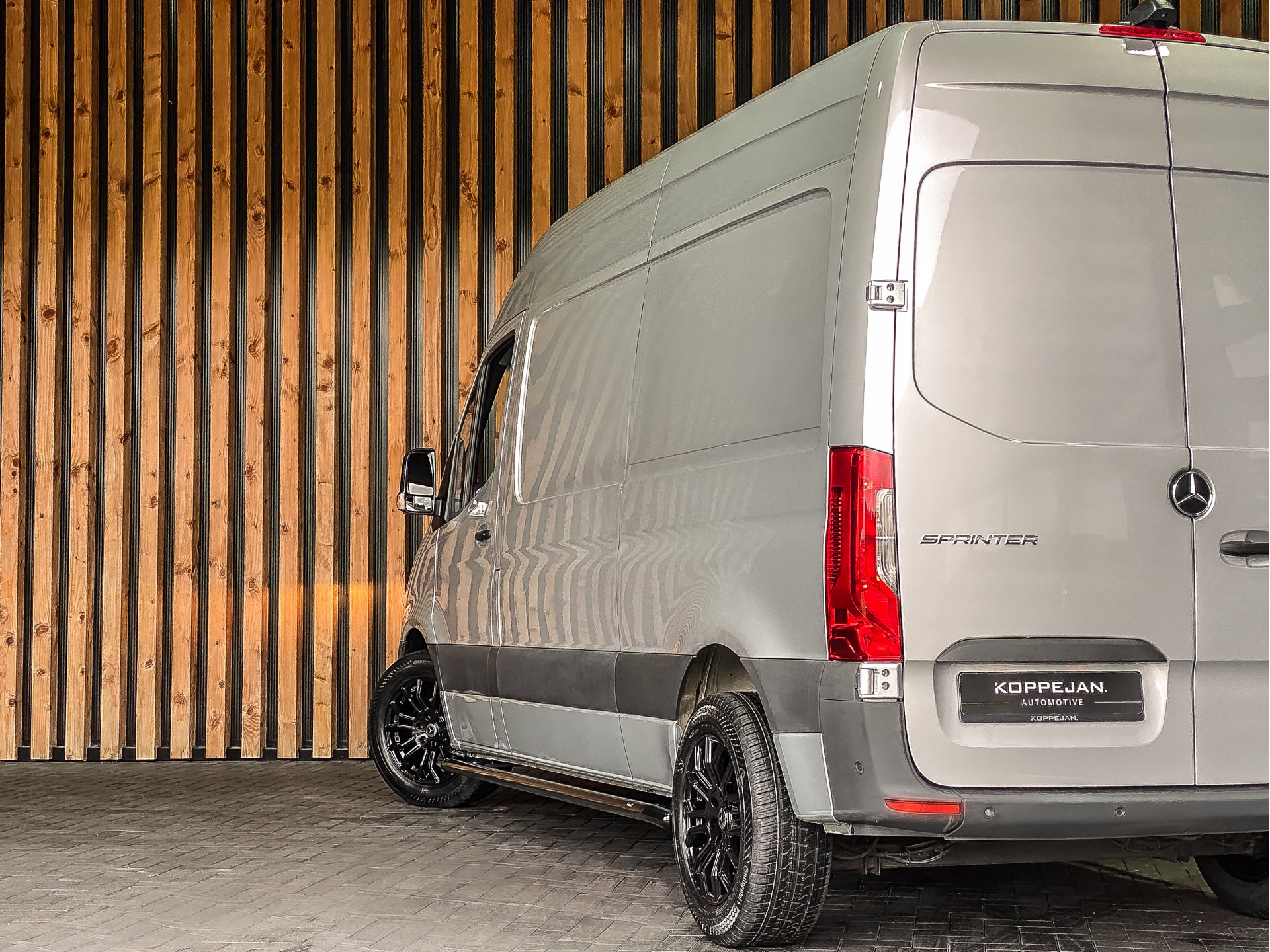 Mercedes-Benz Sprinter 1.9 CDI 150PK Automaat L2H2 Bestelwagen | Mercedes-Benz occasion