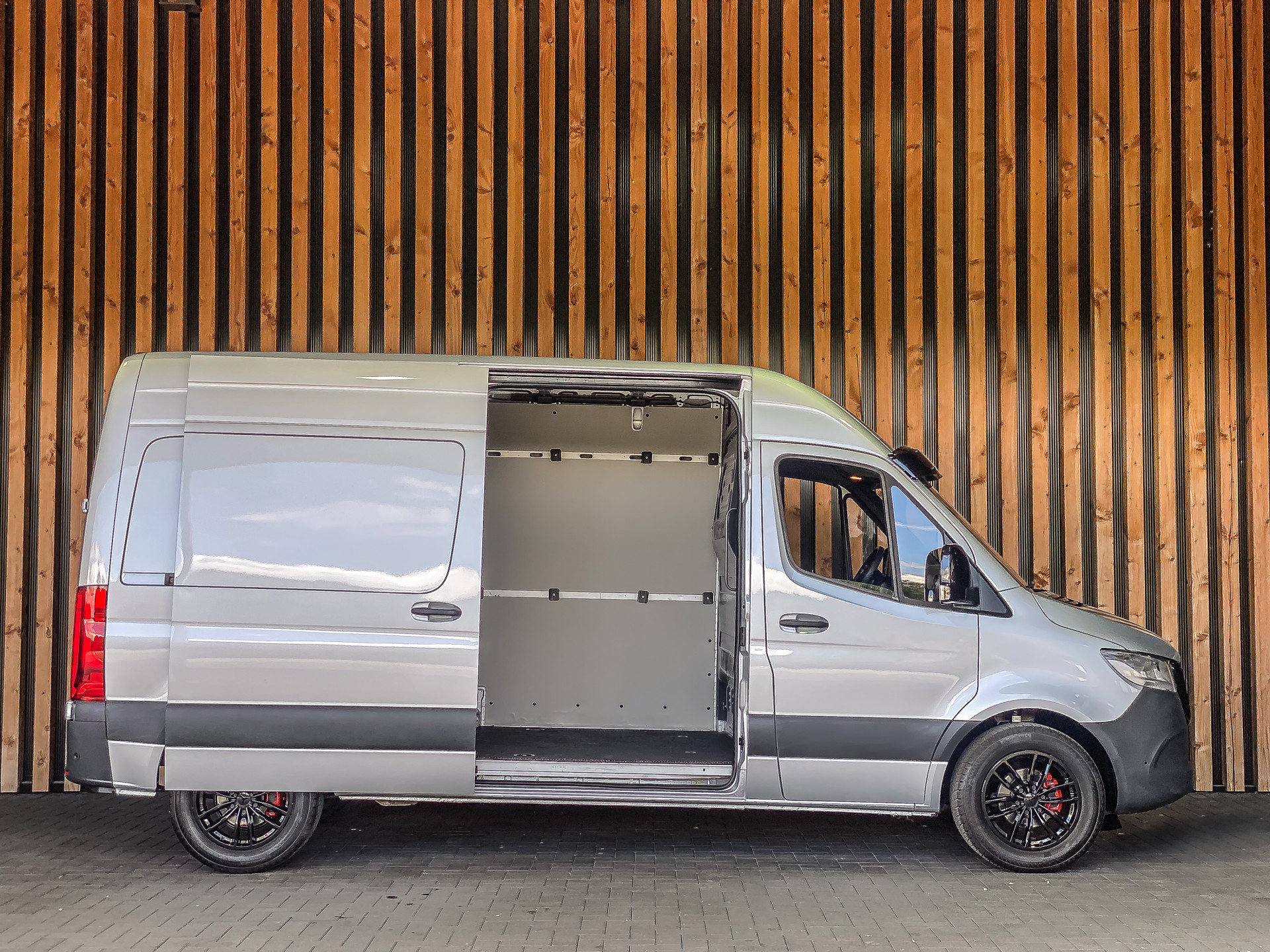 Mercedes-Benz Sprinter 1.9 CDI 150PK Automaat L2H2 Bestelwagen | Mercedes-Benz occasion