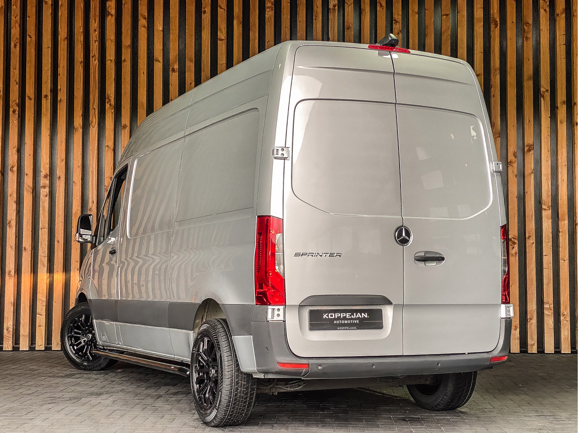 Mercedes-Benz Sprinter 1.9 CDI 150PK Automaat L2H2 Bestelwagen | Mercedes-Benz occasion