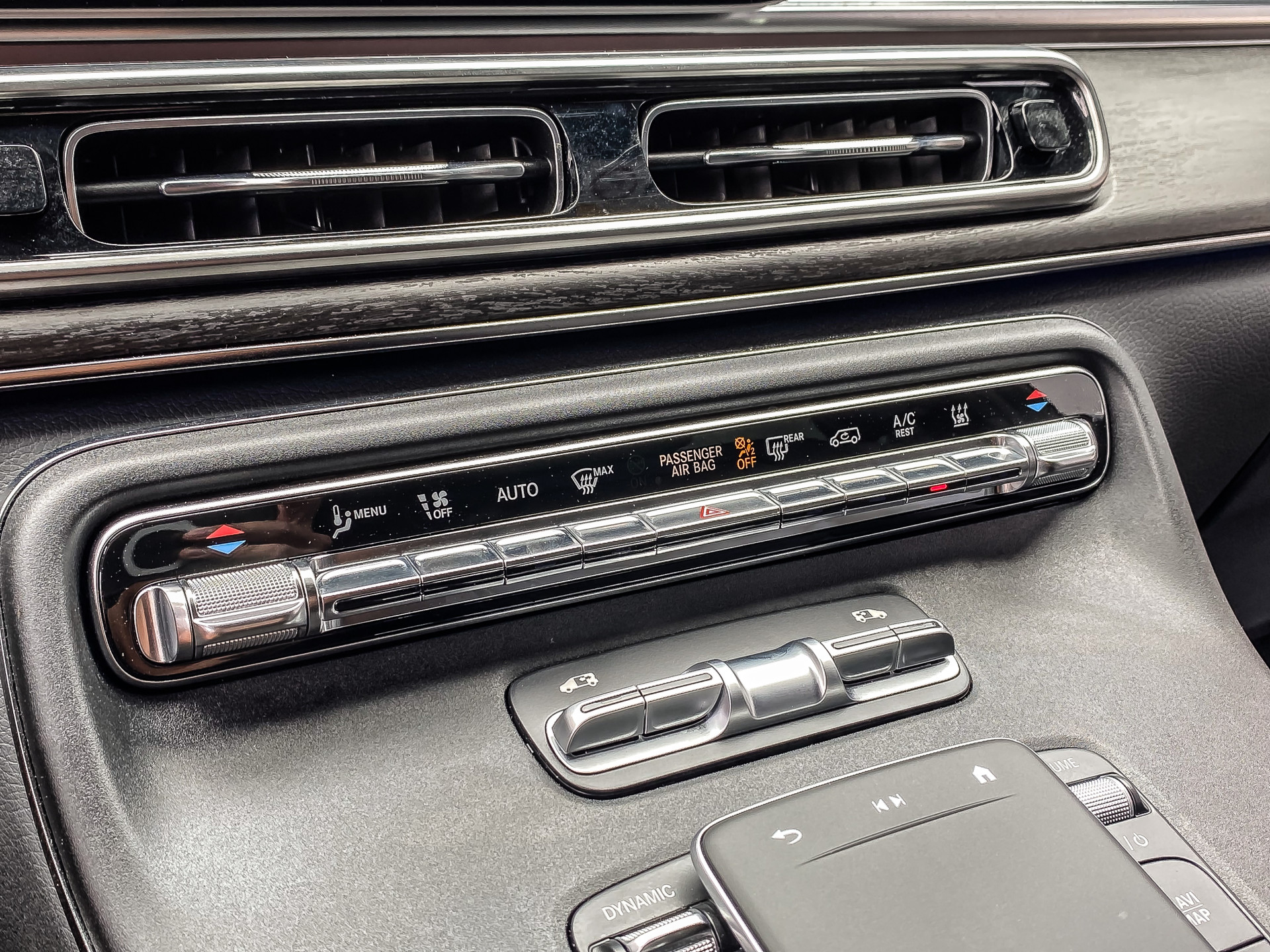 Mercedes-Benz V-Klasse 300d Extra Lang Avantgarde Dubbele Cabine | Mercedes-Benz occasion