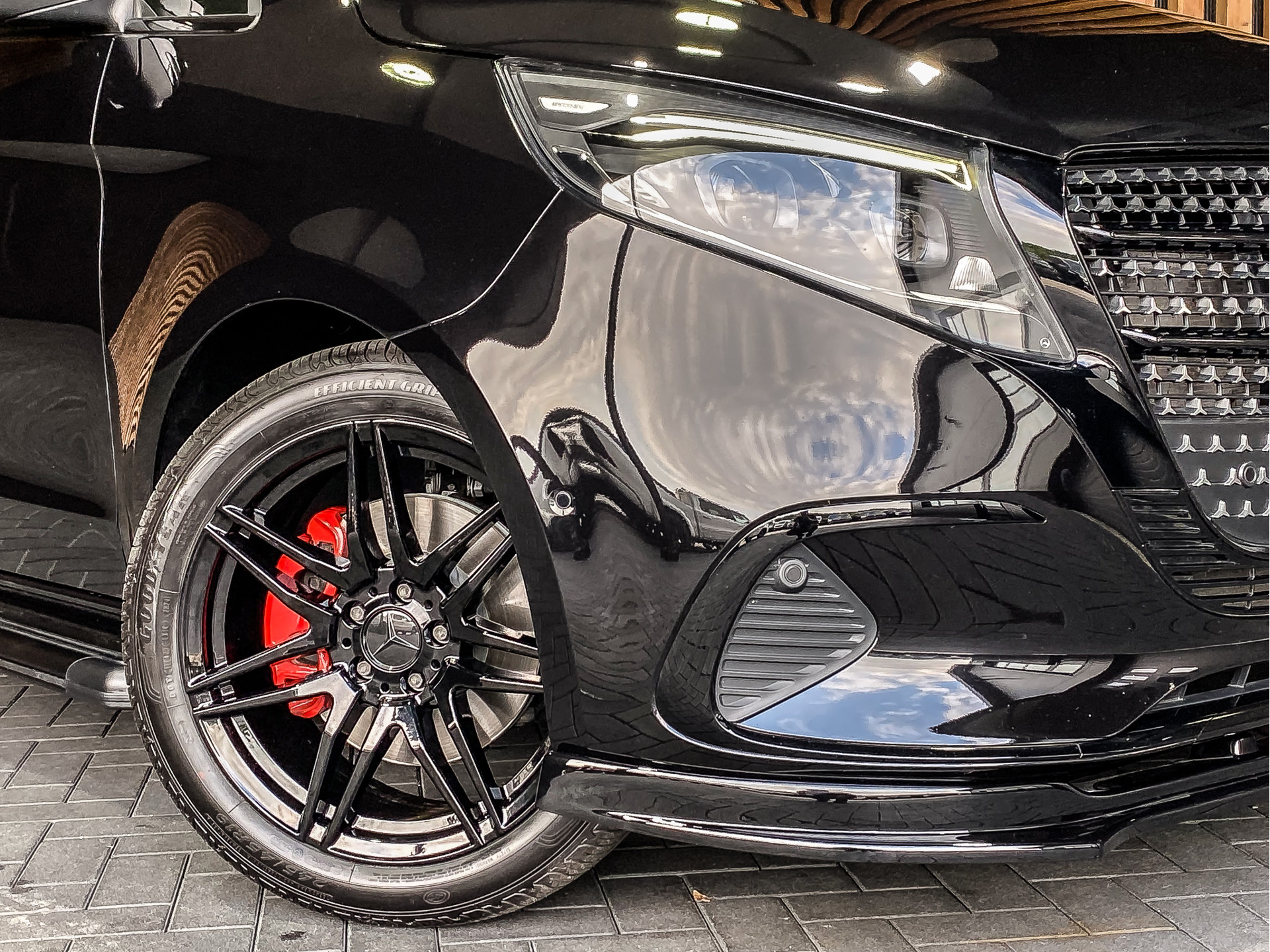 Mercedes-Benz V-Klasse 300d Extra Lang Avantgarde Dubbele Cabine | Mercedes-Benz occasion