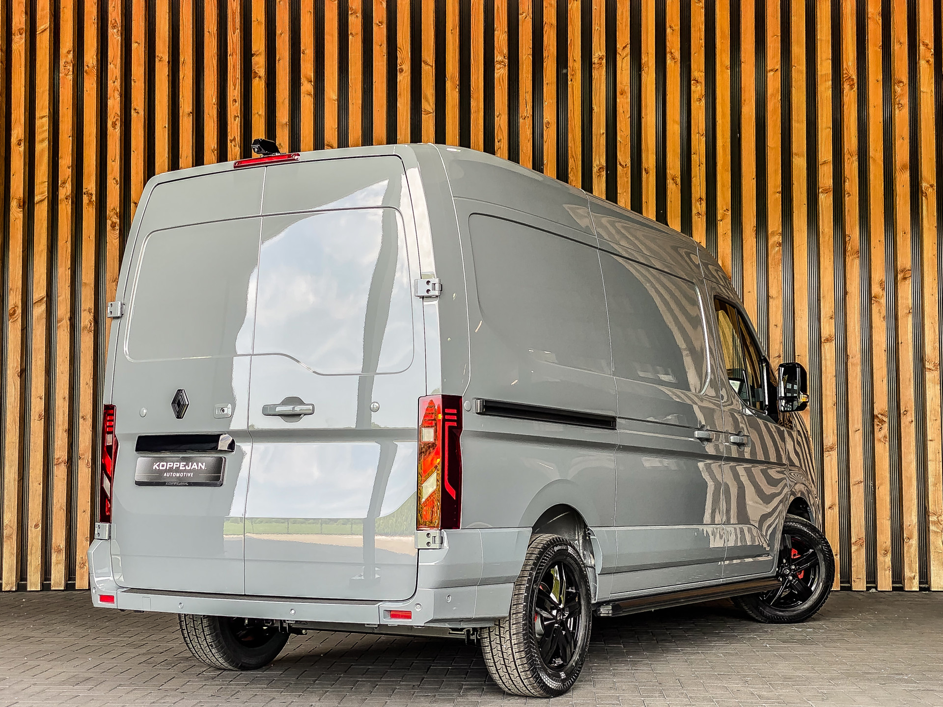 Renault Master T35 2.0 dCi 170PK L2H2 Extra | Renault occasion