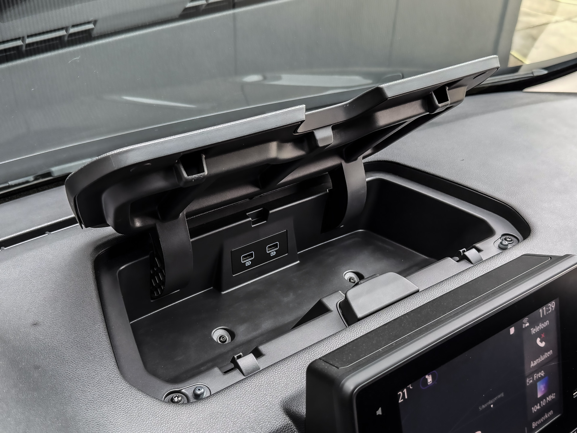 Renault Trafic 2.0 dCi 150PK Dubbele Cabine Luxe L2H1 | Renault occasion