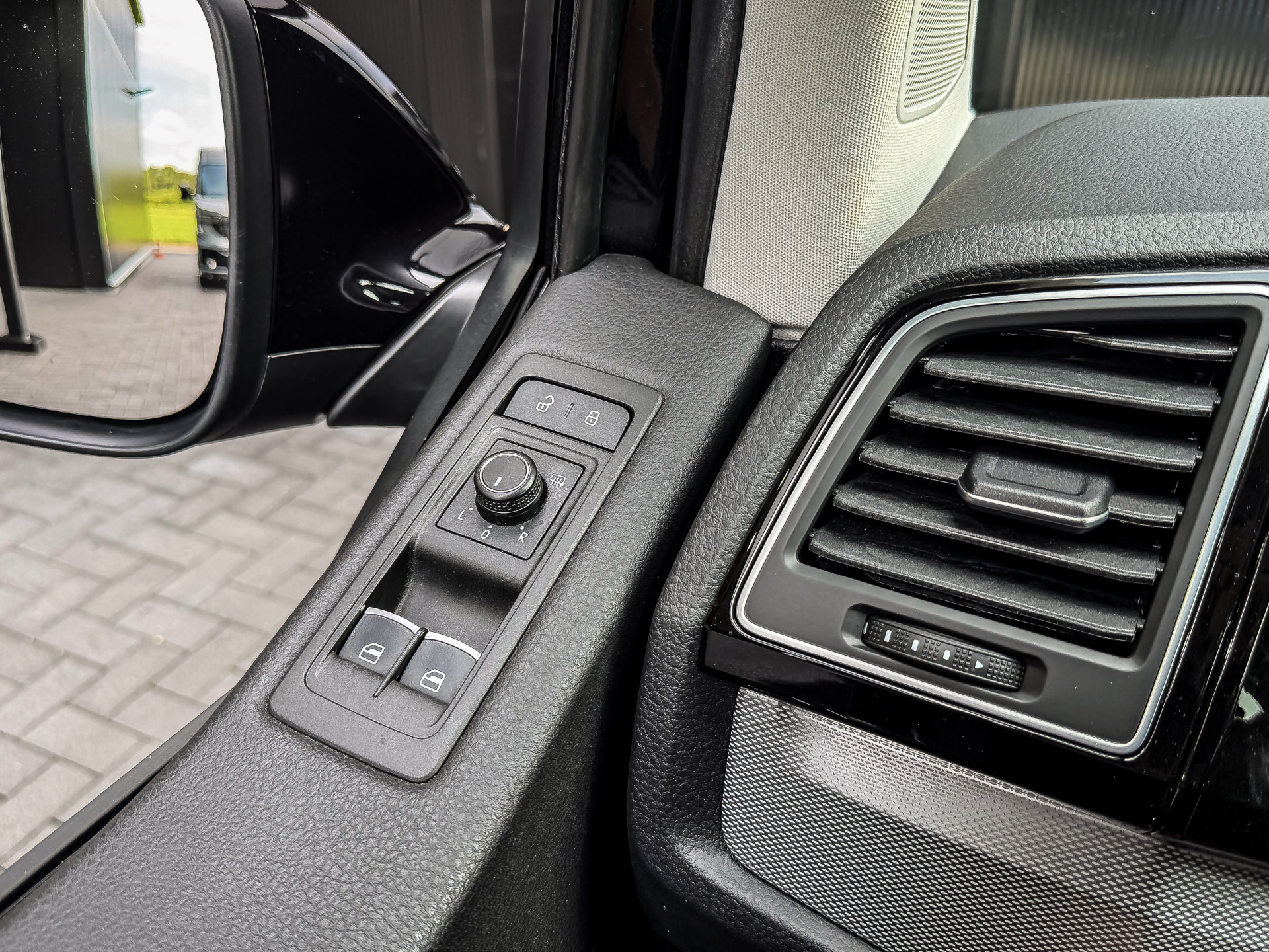Volkswagen Caravelle 2.0 TDI 204PK DSG Highline Dubbele Cabine | Volkswagen occasion