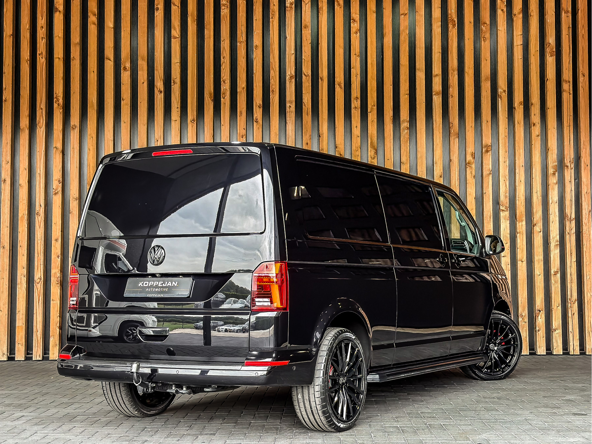 Volkswagen Transporter 2.0 TDI 150PK DSG 4Motion L2H1 | Volkswagen occasion