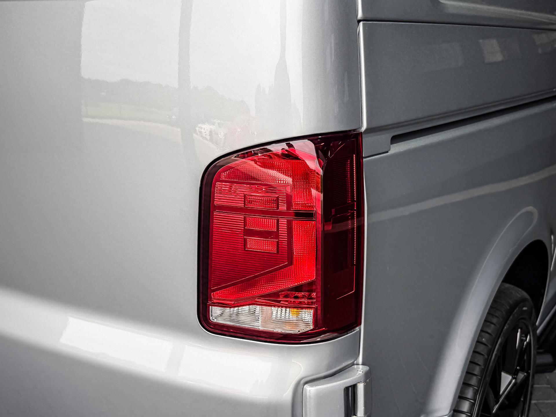 Volkswagen Transporter 2.0 TDI 150PK DSG Bestelwagen L1H1 | Volkswagen occasion