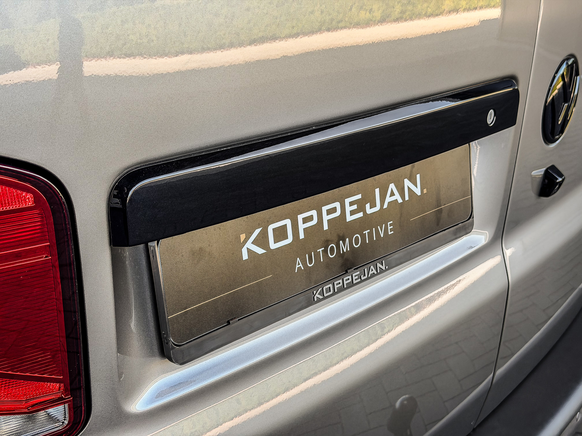 Volkswagen Transporter 2.0 TDI 150PK DSG Bestelwagen L2H1 | Volkswagen occasion