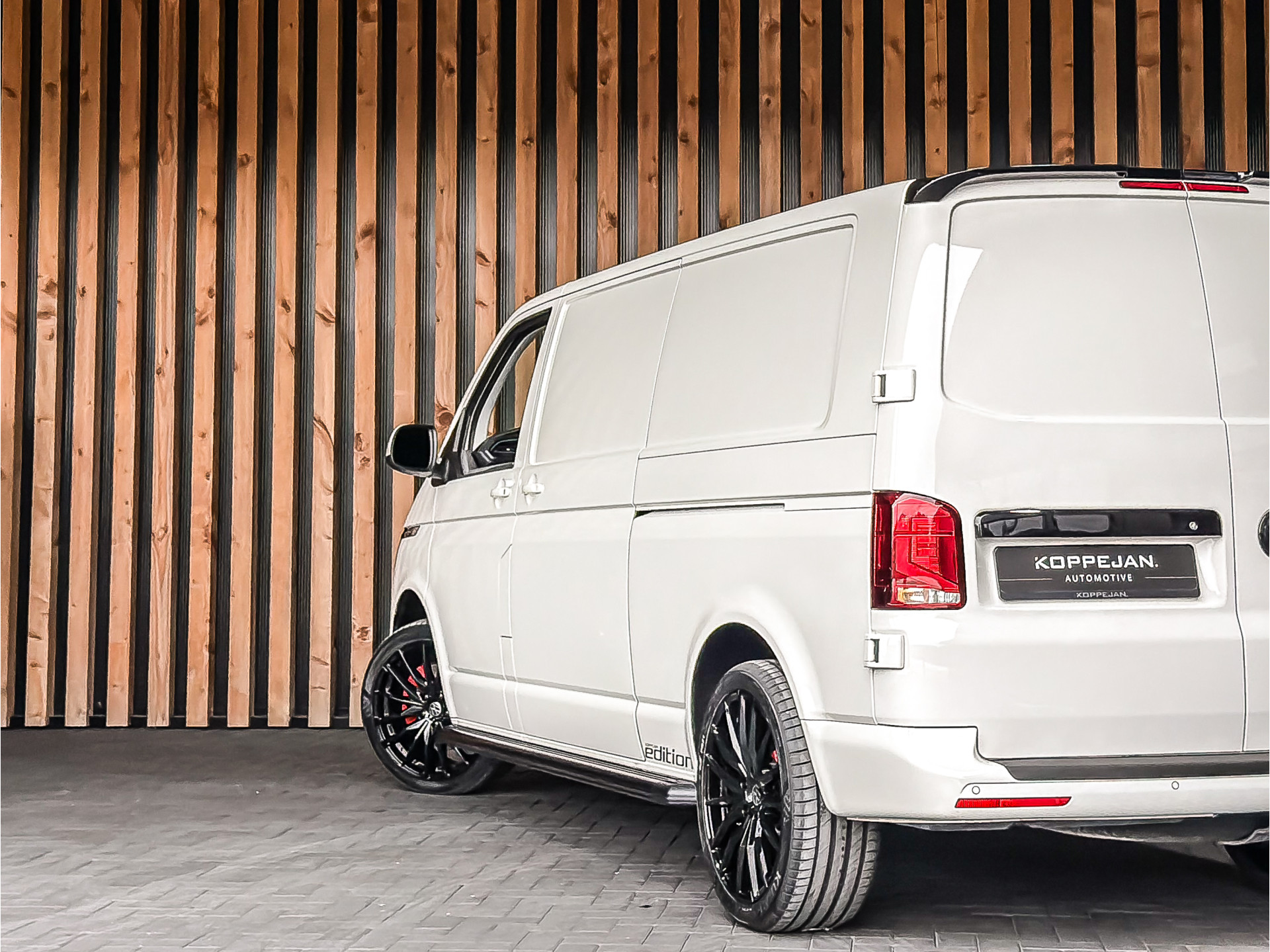 Volkswagen Transporter 2.0 TDI 204PK DSG 4Motion Bestelwagen L2H1 | Volkswagen occasion