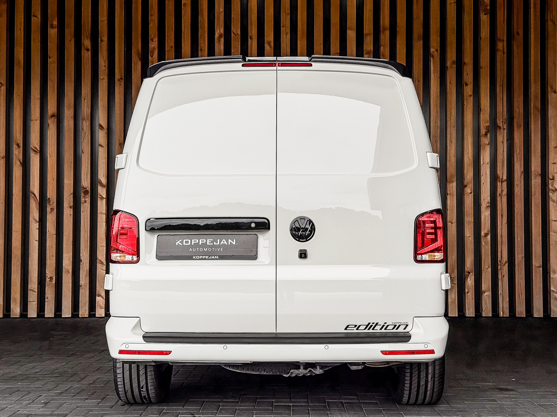 Volkswagen Transporter 2.0 TDI 204PK DSG 4Motion Bestelwagen L2H1 | Volkswagen occasion
