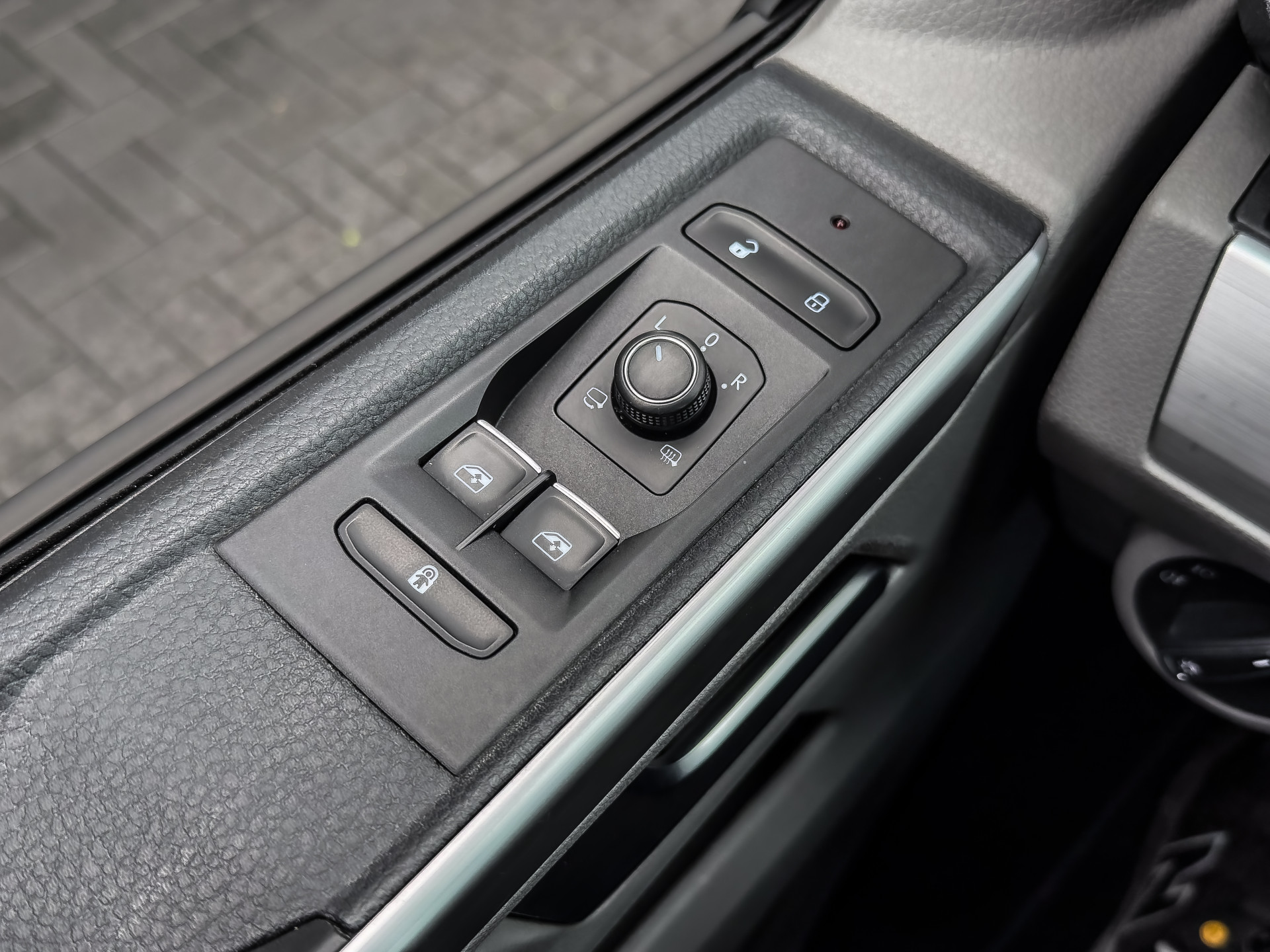 Volkswagen Transporter 2.0 TDI 204PK DSG L2H1 Bulli | Volkswagen occasion