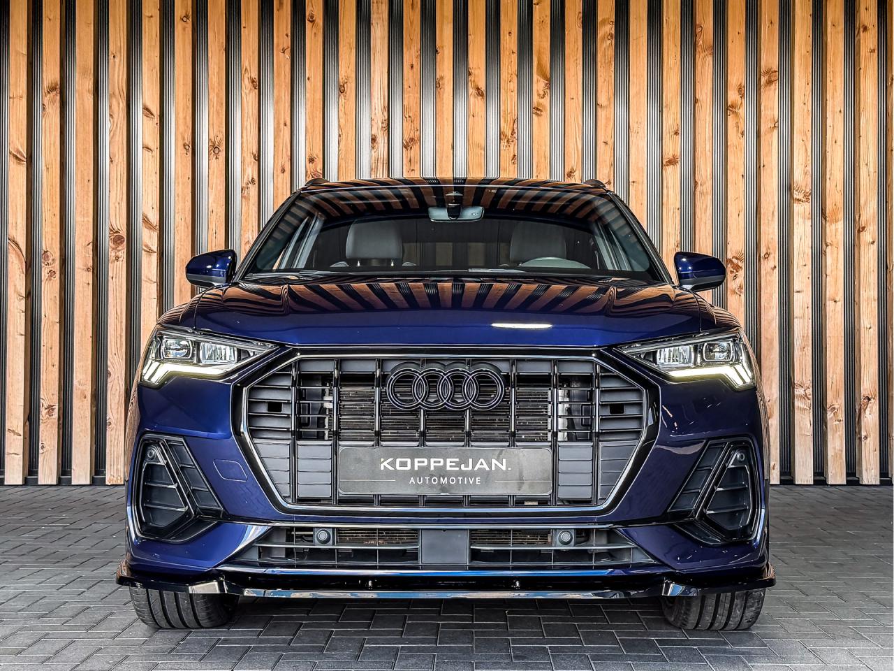 Audi Q3 45 TFSIe 245PK S edition | Audi occasion
