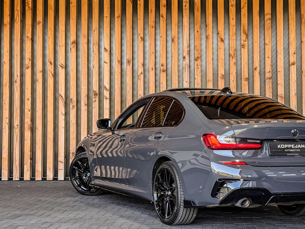 BMW 3-serie 330e 292PK M-Sport Plus | BMW occasion