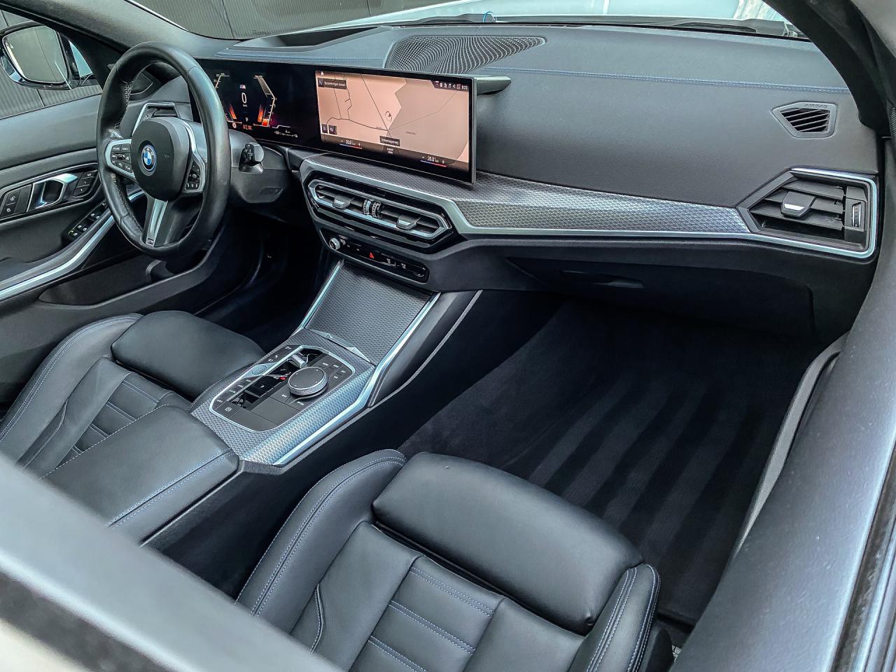 BMW 3 Serie Touring 330e 292PK xDrive High Executive M-Sport Pro | BMW occasion