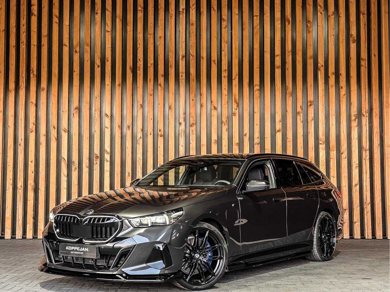 BMW 5 Serie Touring 550e xDrive 490PK M-Sport | BMW occasion