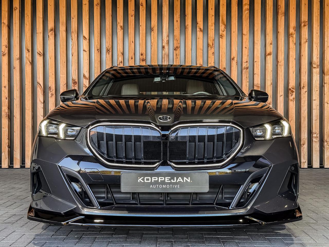 BMW 5 Serie Touring 550e xDrive 490PK M-Sport | BMW occasion
