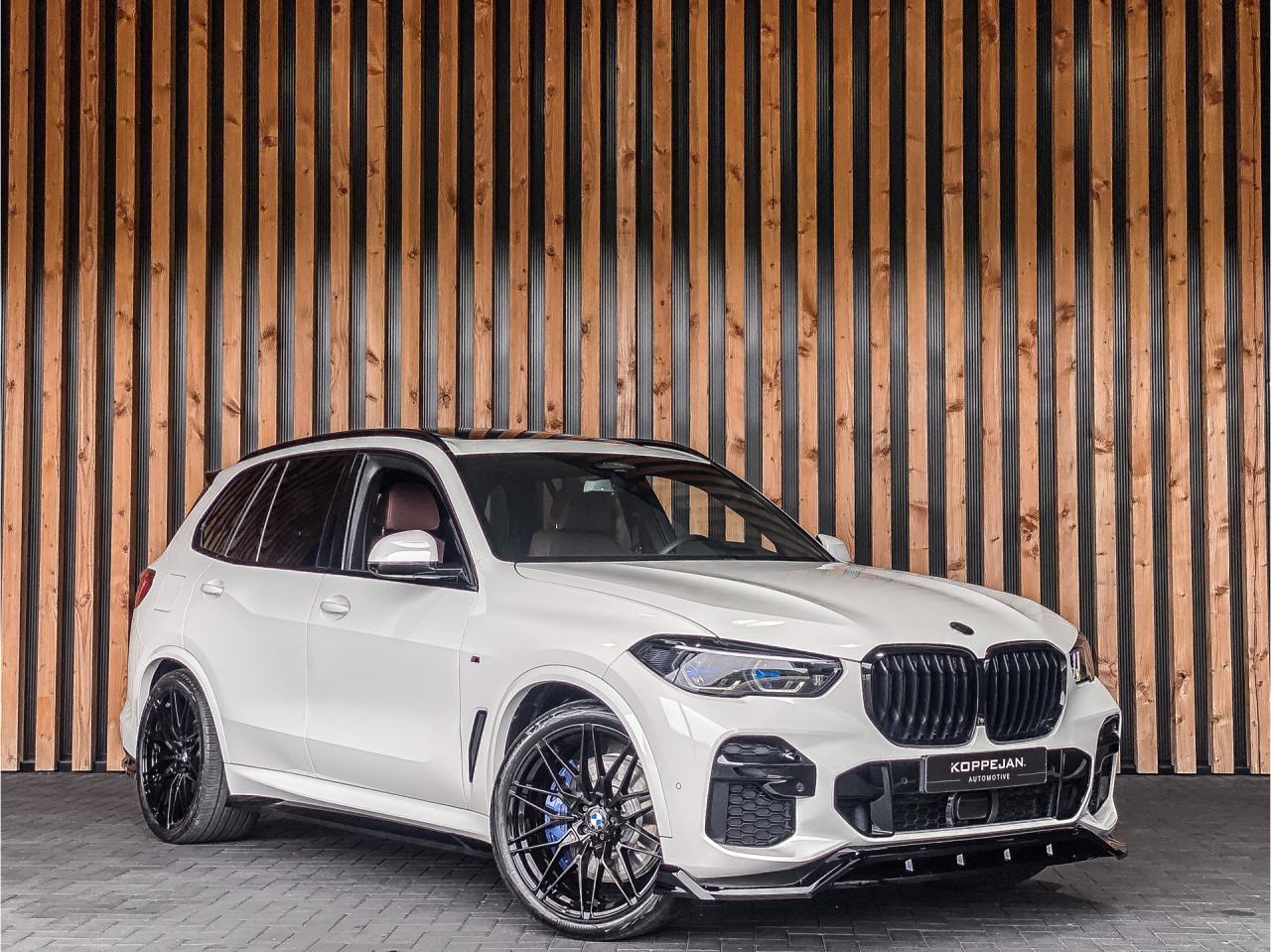 BMW X5 xDrive45e 394PK Automaat High Executive M-Sport | BMW occasion
