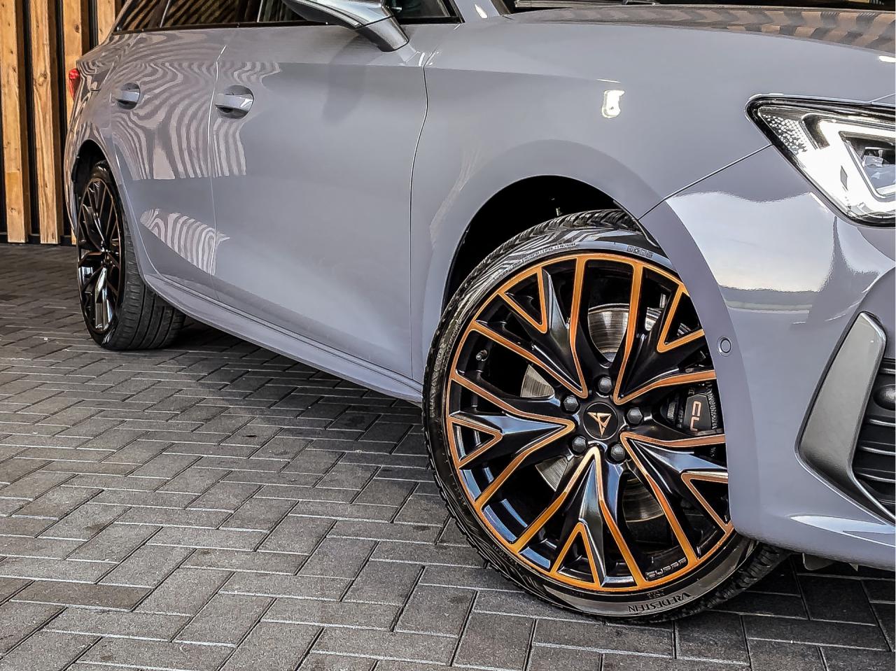 CUPRA Leon Sportstourer 1.4 e-Hybrid VZ 245PK Automaat | CUPRA occasion