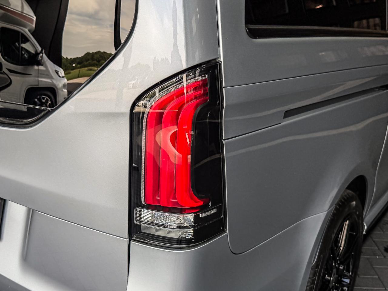 Mercedes-Benz EQV 300 AMG L2 90kWh 8-Persoons | Mercedes-Benz occasion