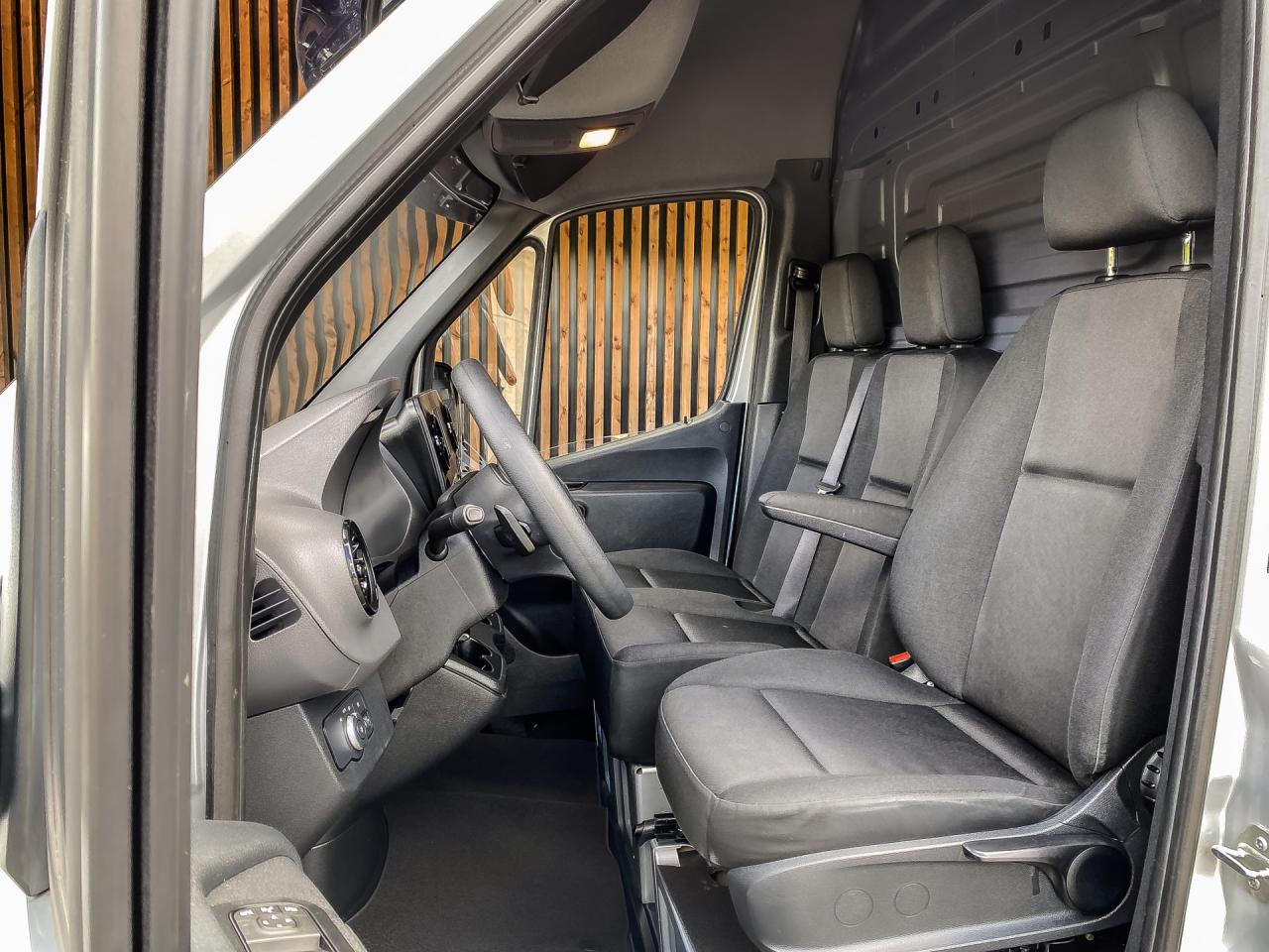 Mercedes-Benz Sprinter 1.9 CDI 150PK Automaat L2H2 Bestelwagen | Mercedes-Benz occasion