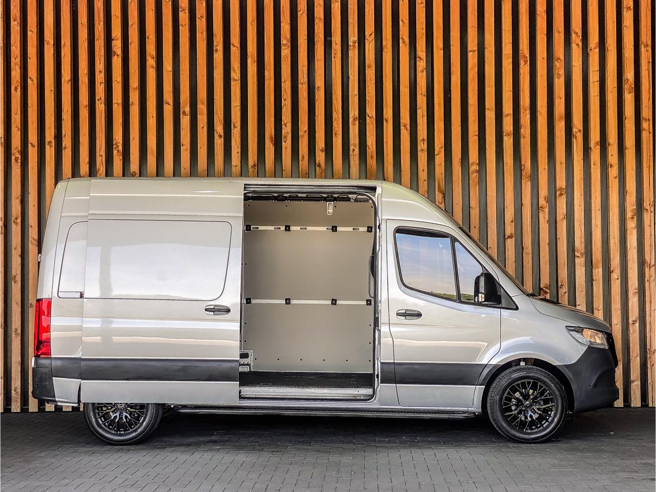 Mercedes-Benz Sprinter 1.9 CDI 150PK Automaat L2H2 Bestelwagen | Mercedes-Benz occasion