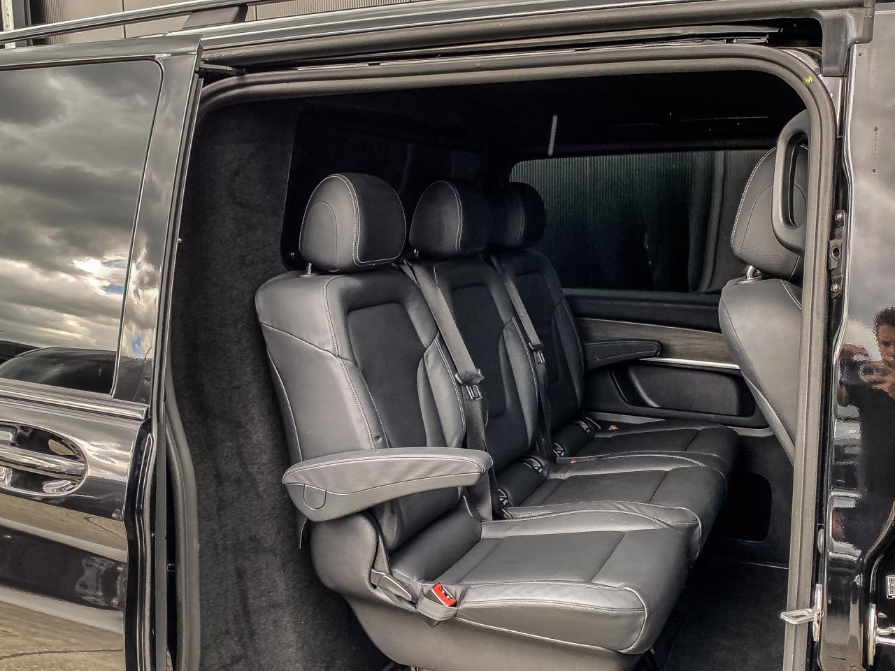 Mercedes-Benz V-Klasse 300d Extra Lang Avantgarde Dubbele Cabine | Mercedes-Benz occasion