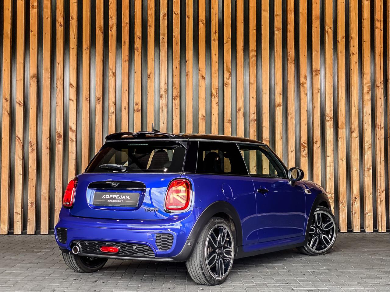 MINI 3-deurs 1.5 136PK Automaat John Cooper Works | MINI occasion