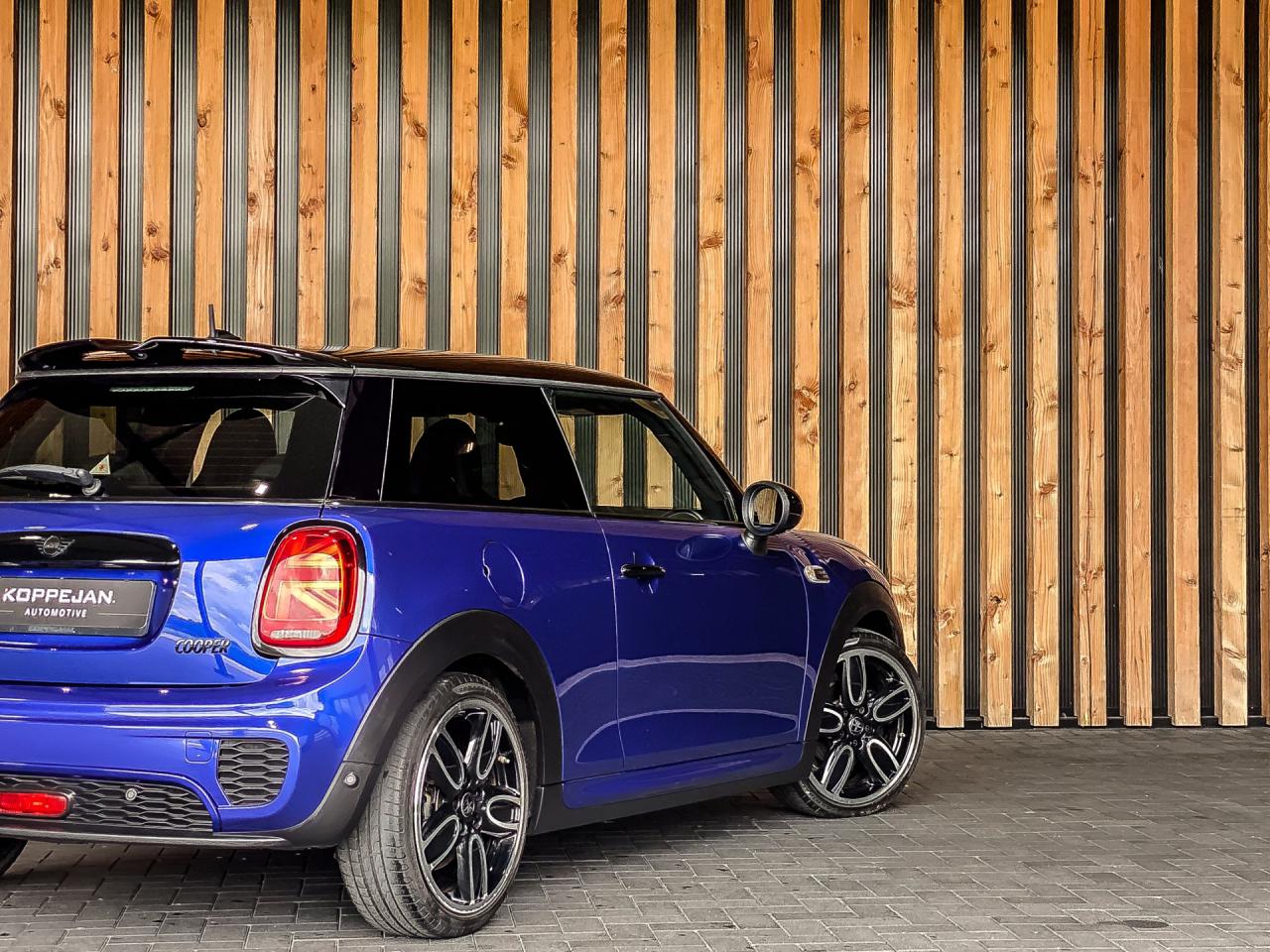 MINI 3-deurs 1.5 136PK Automaat John Cooper Works | MINI occasion