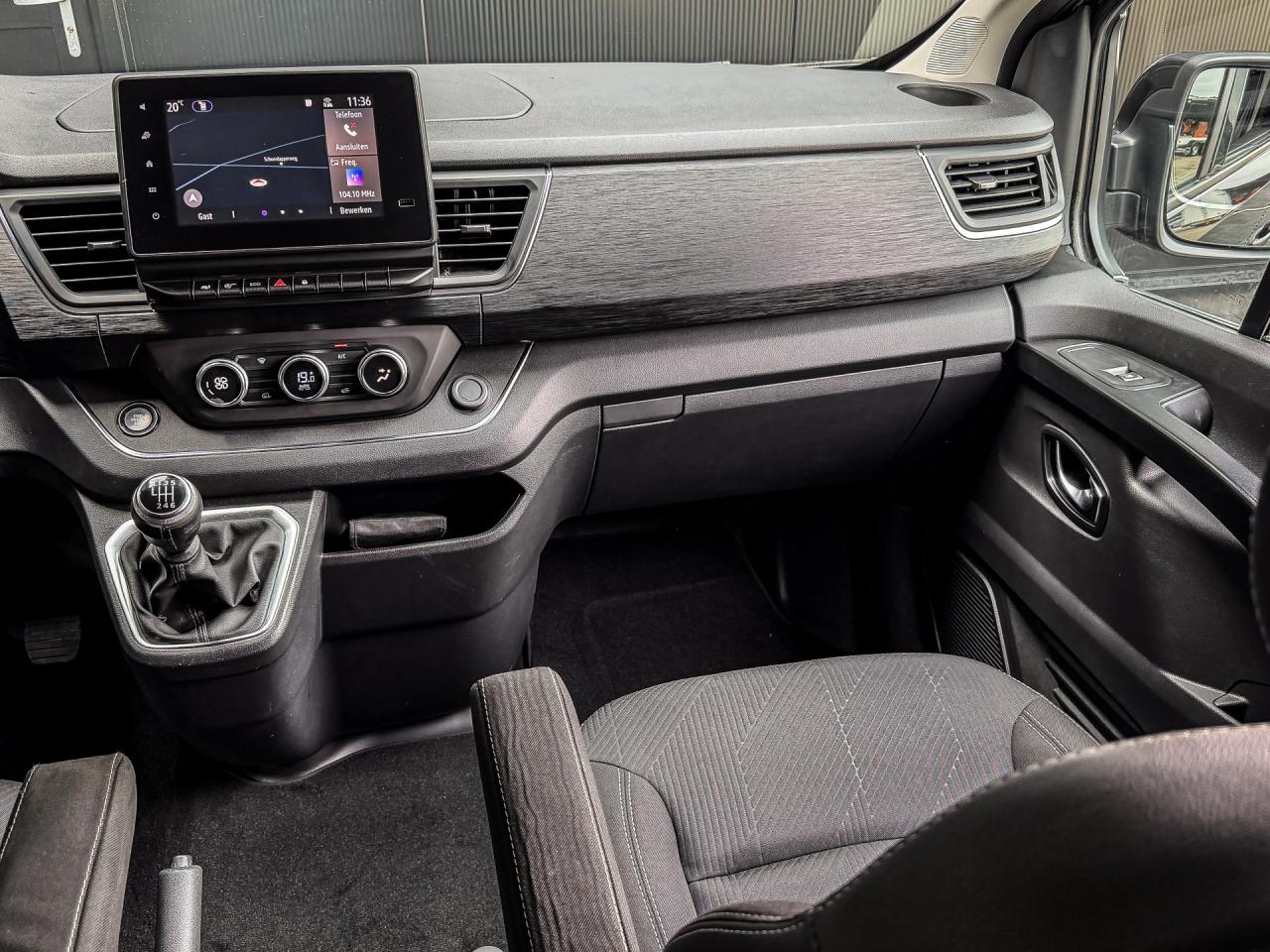 Renault Trafic 2.0 dCi 150PK Dubbele Cabine Luxe L2H1 | Renault occasion