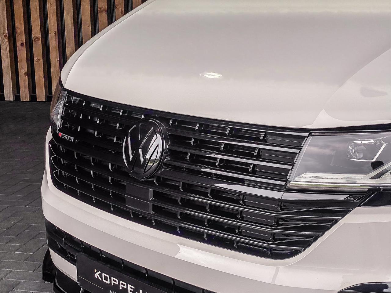 Volkswagen Transporter 2.0 TDI 150PK DSG 4Motion L2H1 Bestelwagen | Volkswagen occasion