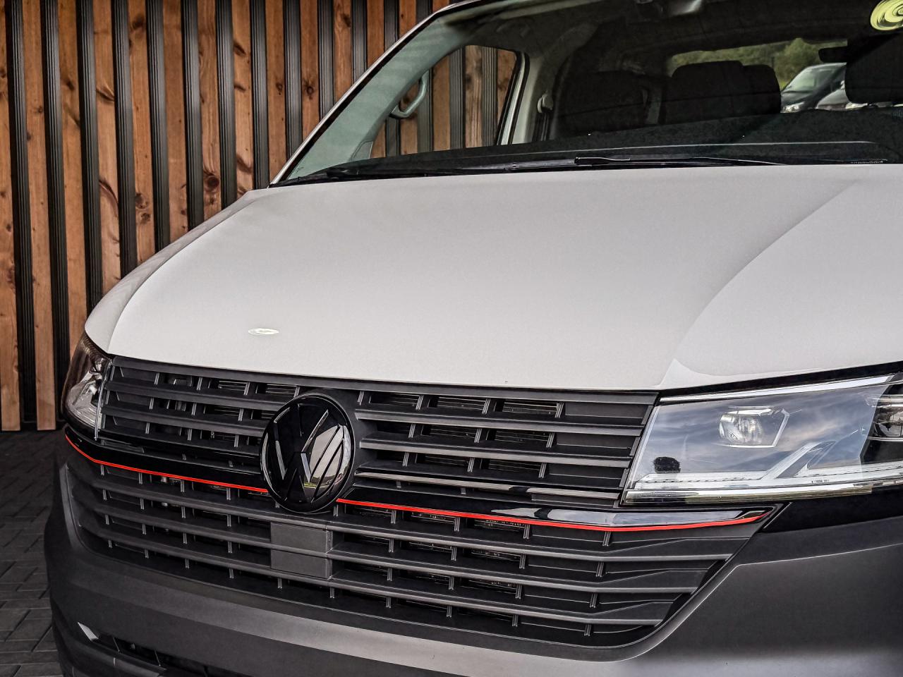 Volkswagen Transporter 2.0 TDI 150PK DSG Bestelwagen L1H1 | Volkswagen occasion