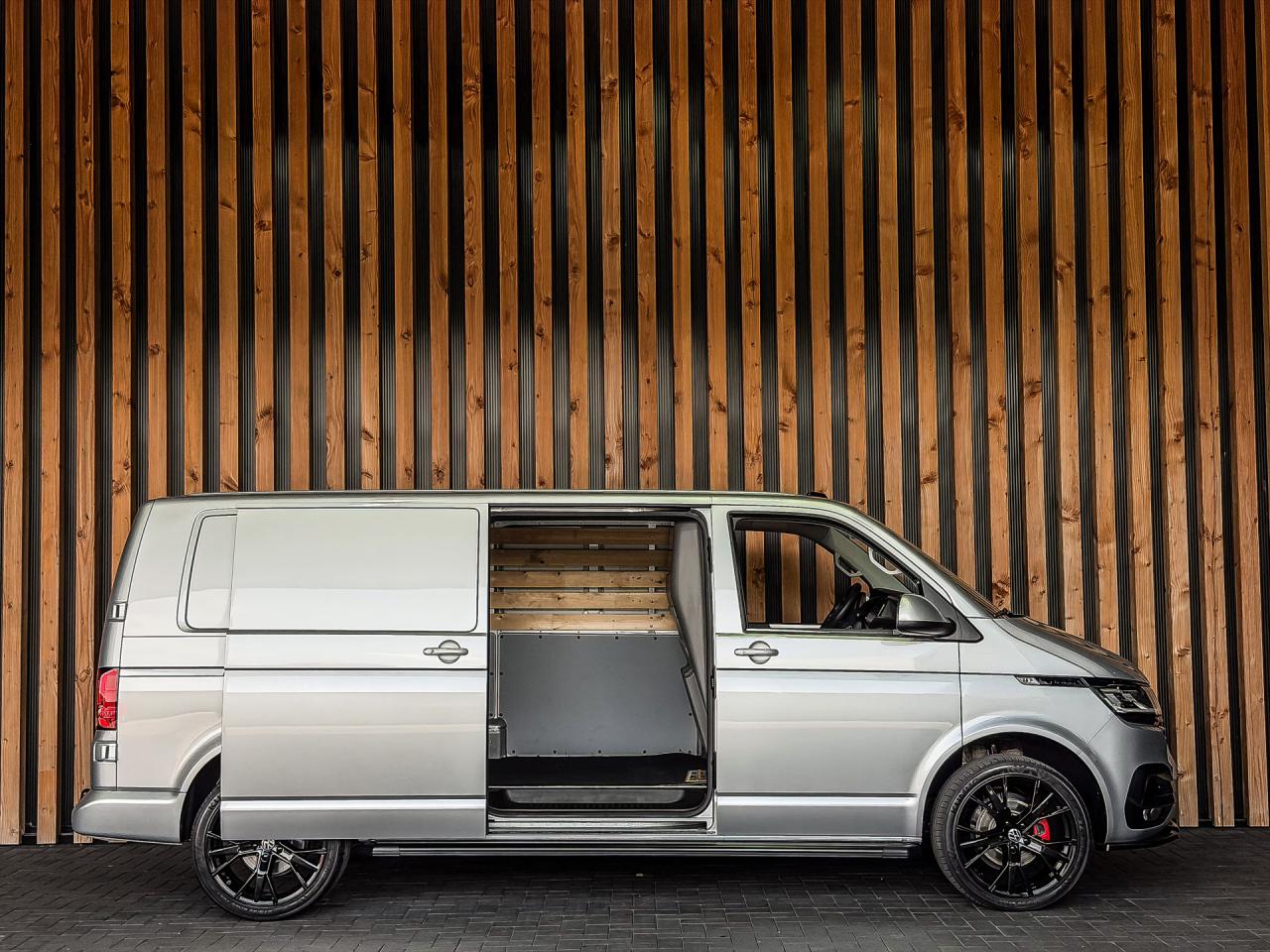 Volkswagen Transporter 2.0 TDI 150PK DSG Bestelwagen L2H1 Bulli | Volkswagen occasion
