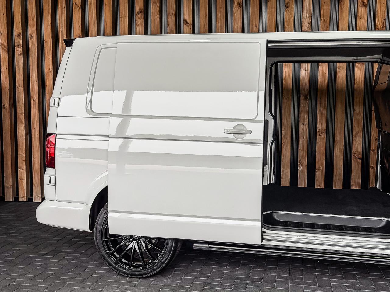 Volkswagen Transporter 2.0 TDI 204PK DSG 4Motion Bestelwagen L2H1 | Volkswagen occasion