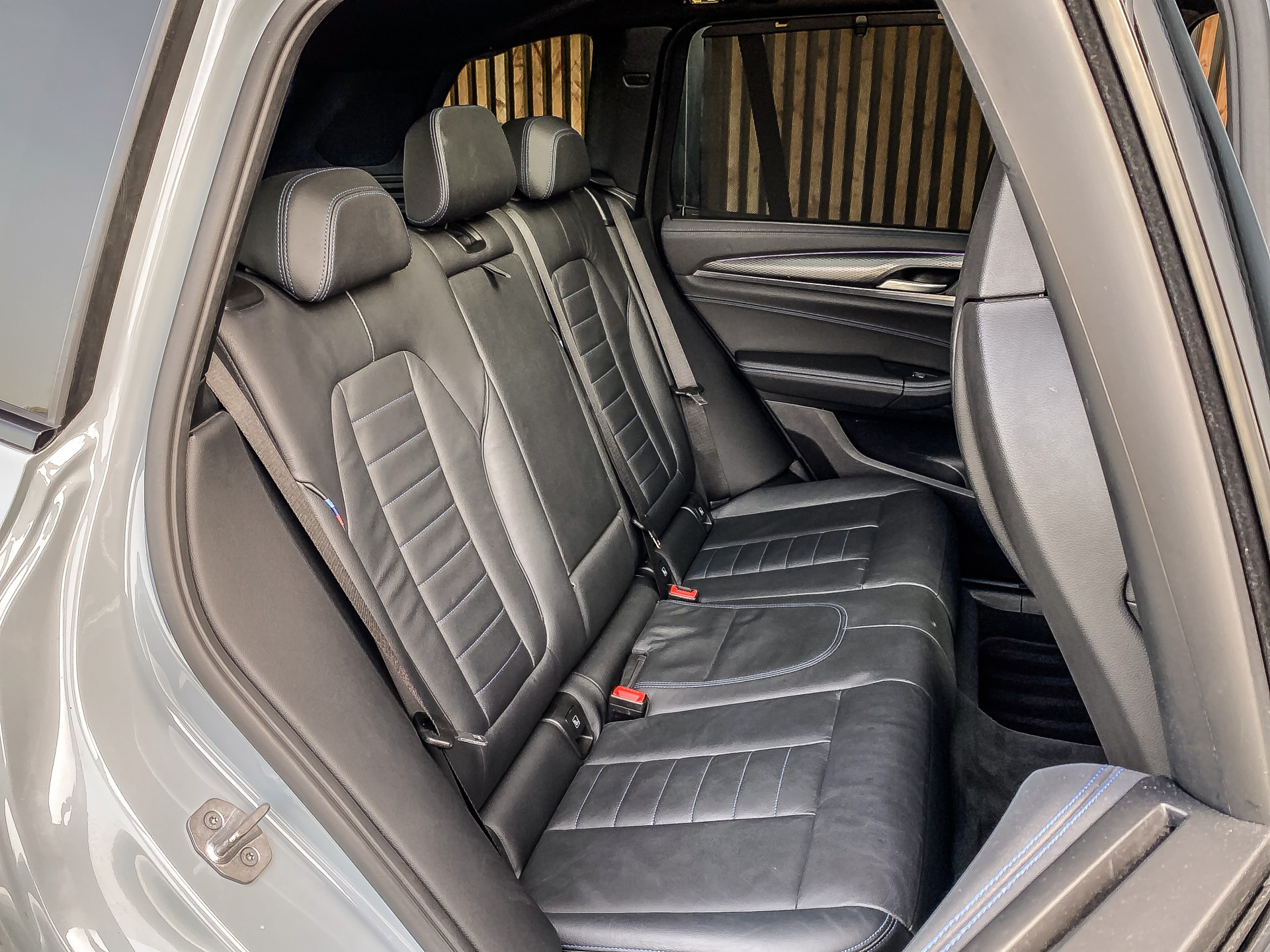 BMW X3 xDrive30e 292PK High Executive M-Sport Wit | M-SPORT KUIPSTOELEN ...